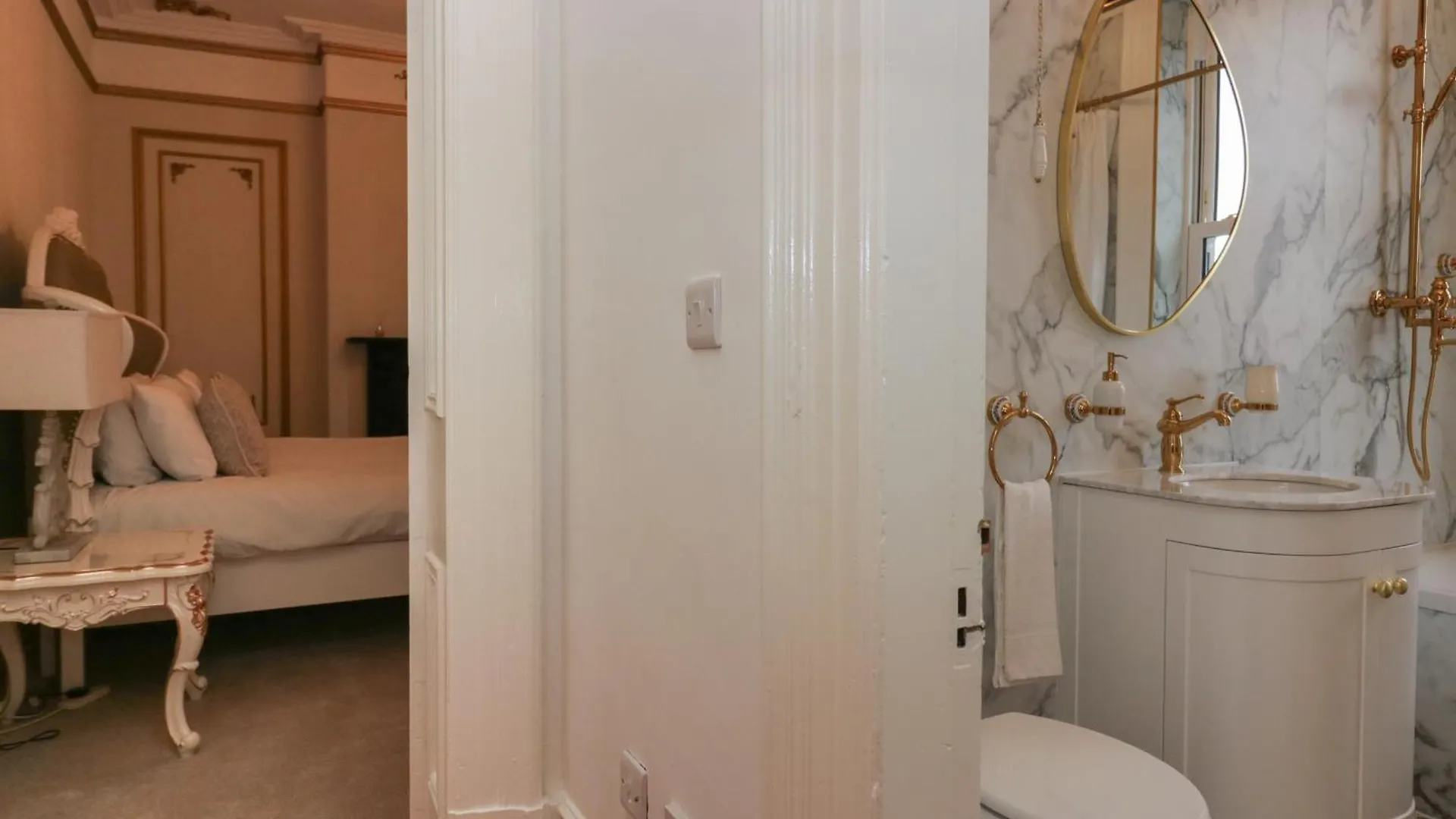 Beechgrove Manor Holiday home *