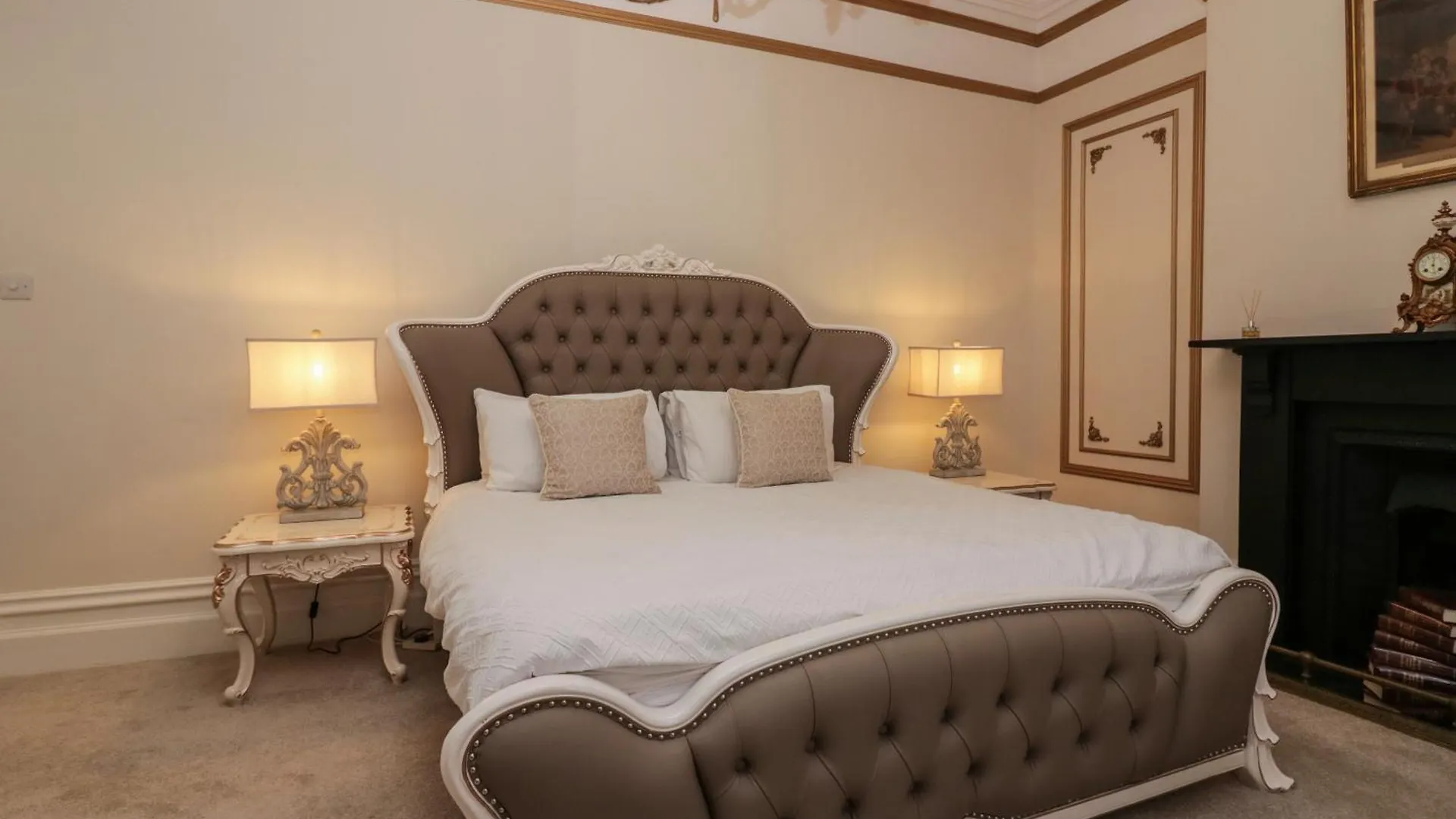 Beechgrove Manor *