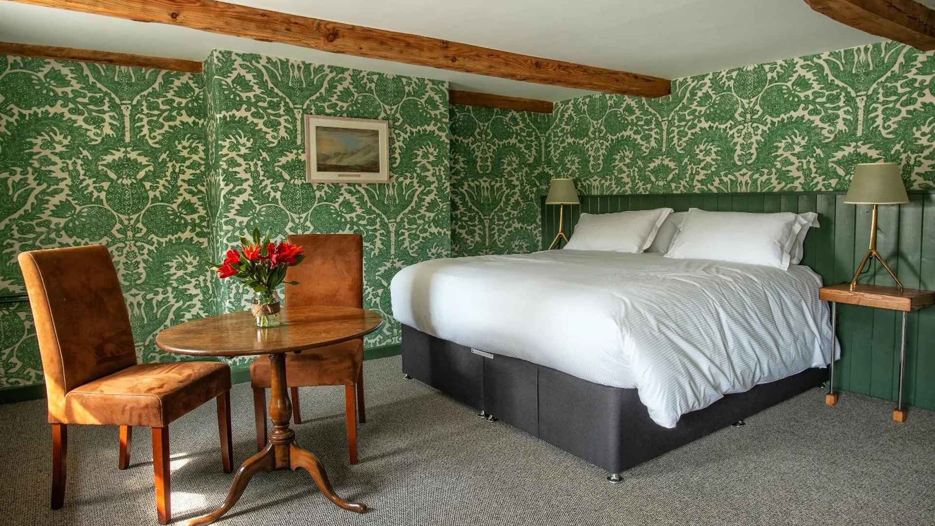 Queen's Head Askham Inn