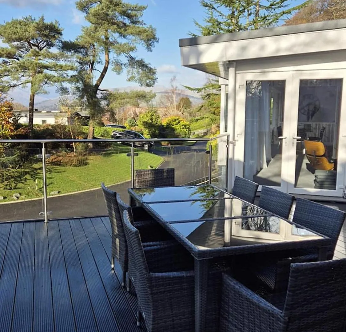 Brantlea Detached 4 Bed Home, Hot Tub, View, Parking, Pet Friendly