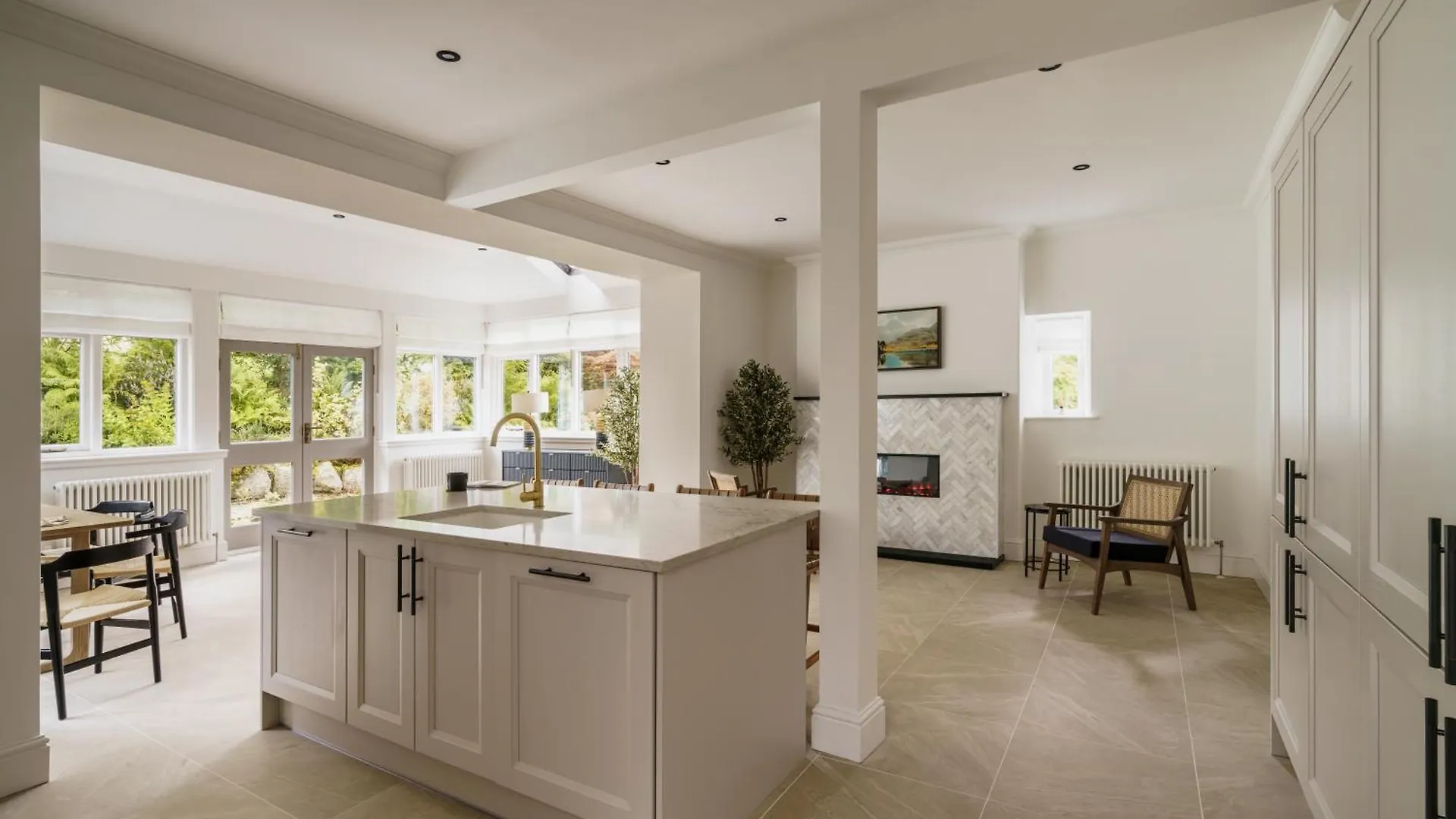 Beaumont Exquisite Lakeland House, Sleeps 10 Villa