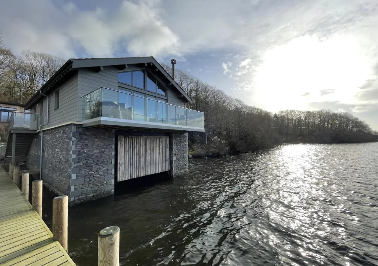 Boathouse On Windermere Сasa de vacaciones *