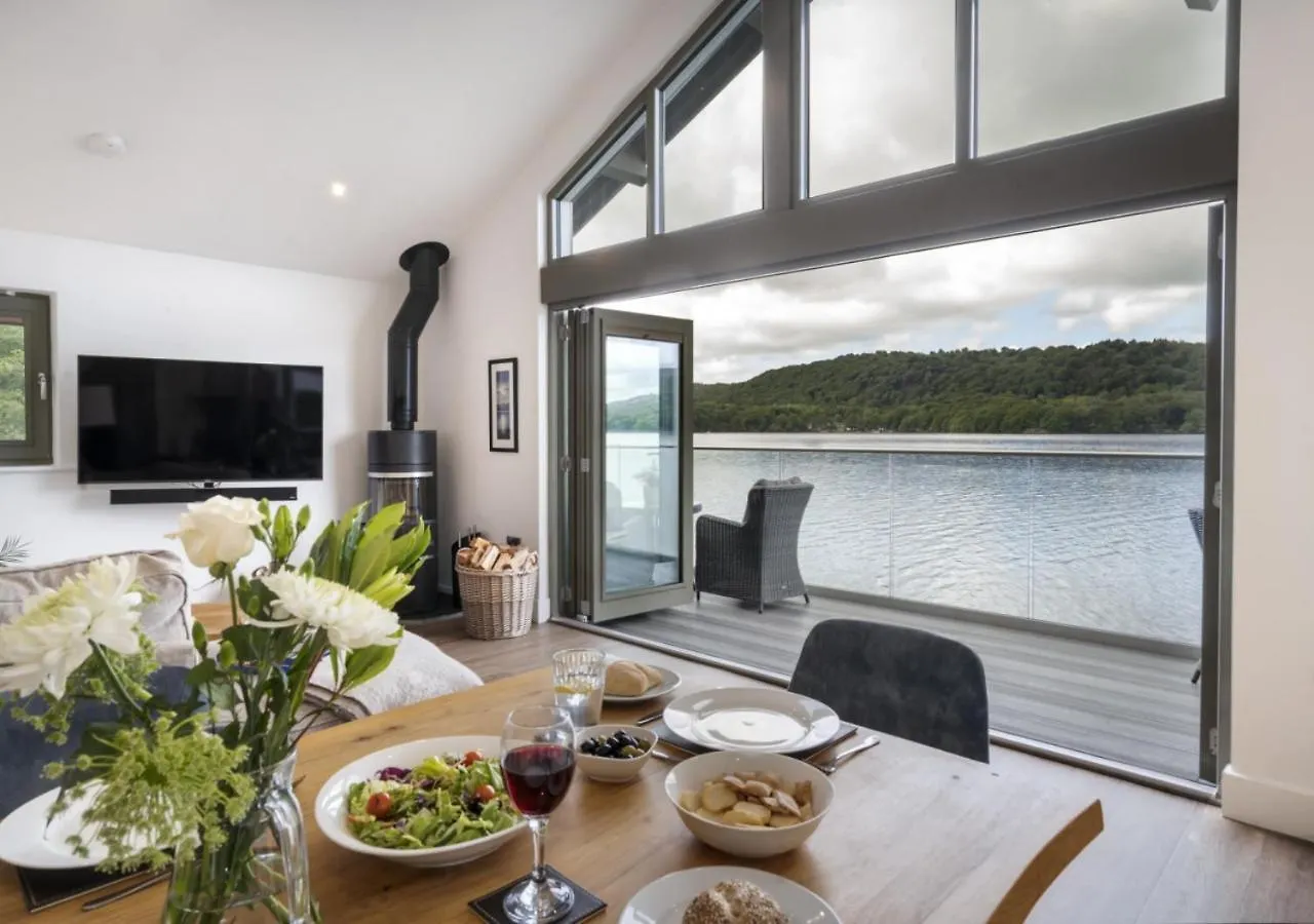 Holiday home Boathouse On Windermere *