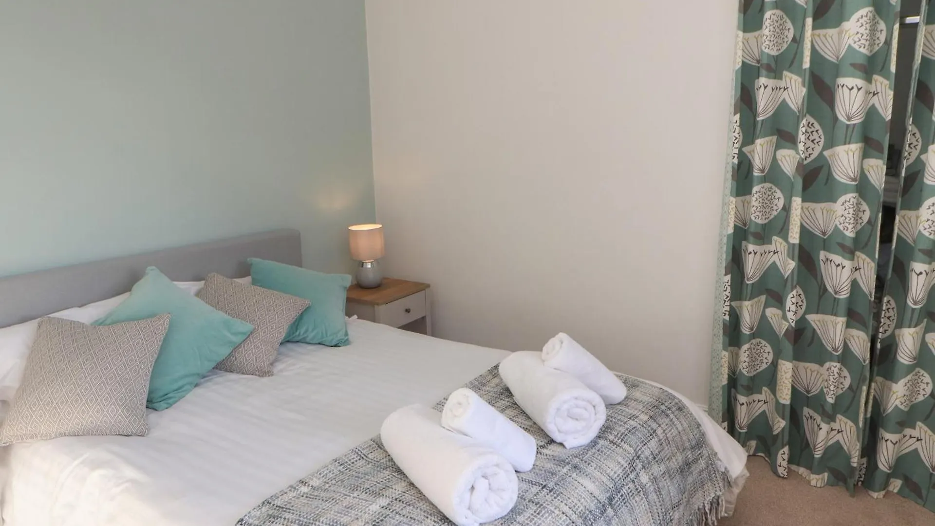 2 Birkhead Apartment Windermere