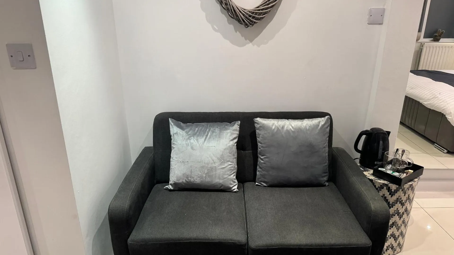 Escape Apartment