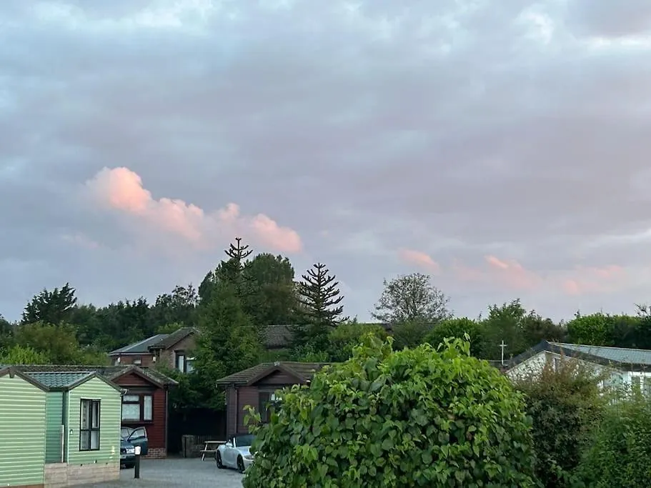 Holiday home Ralfgus 16 Forest Views Caravan Park,moota *