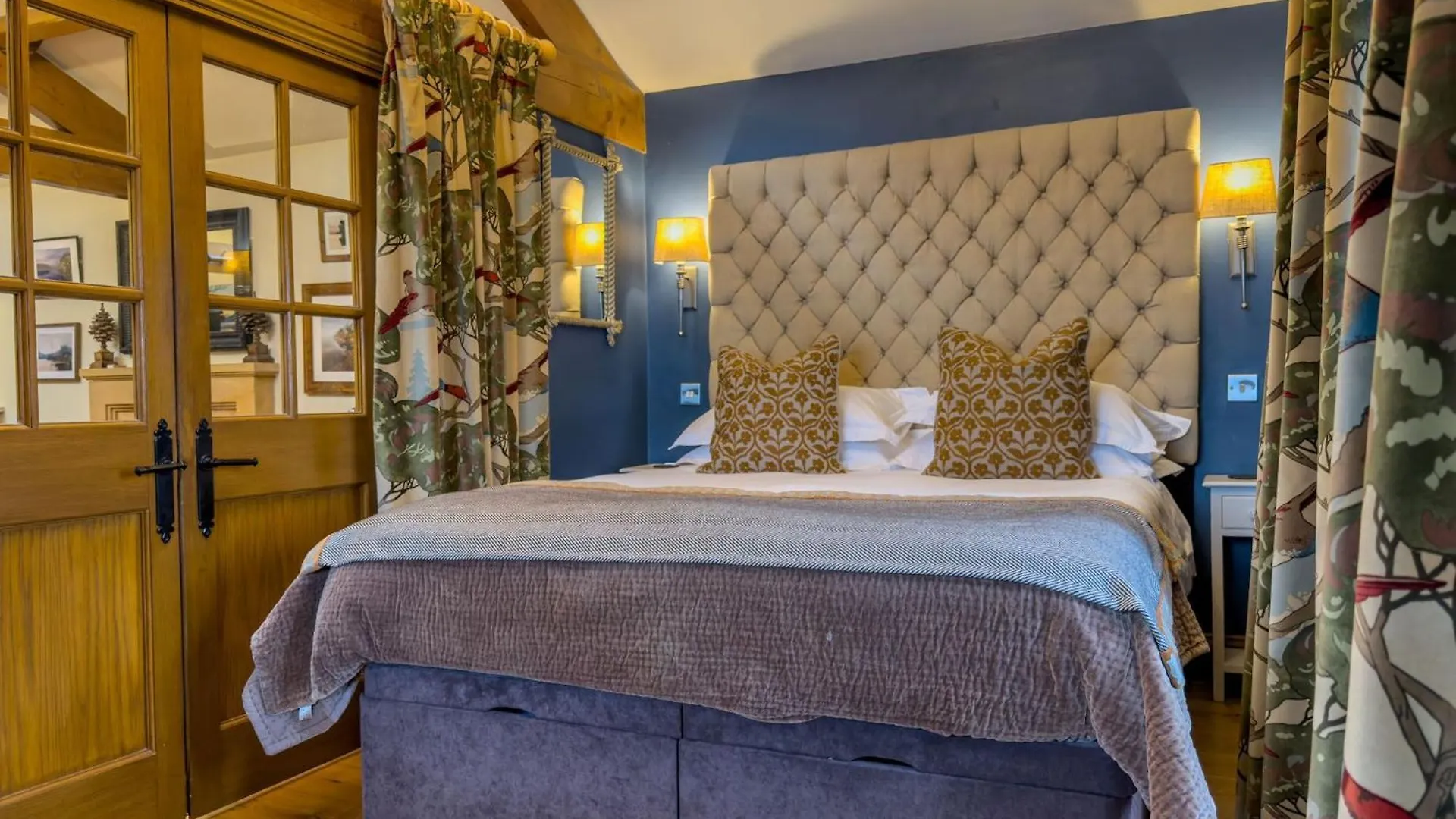 Duke Of Portland Boathouse On The Shore Of Ullswater Ideal For A Romantic Break Holiday home Pooley Bridge