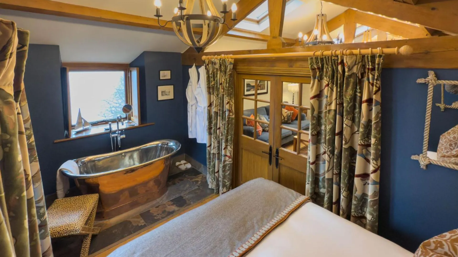 Duke Of Portland Boathouse On The Shore Of Ullswater Ideal For A Romantic Break Pooley Bridge