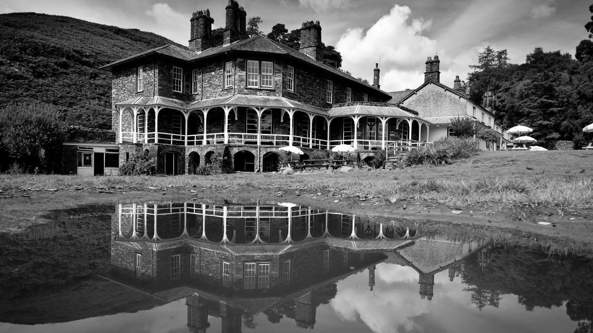 Yha Langdale Hostel *