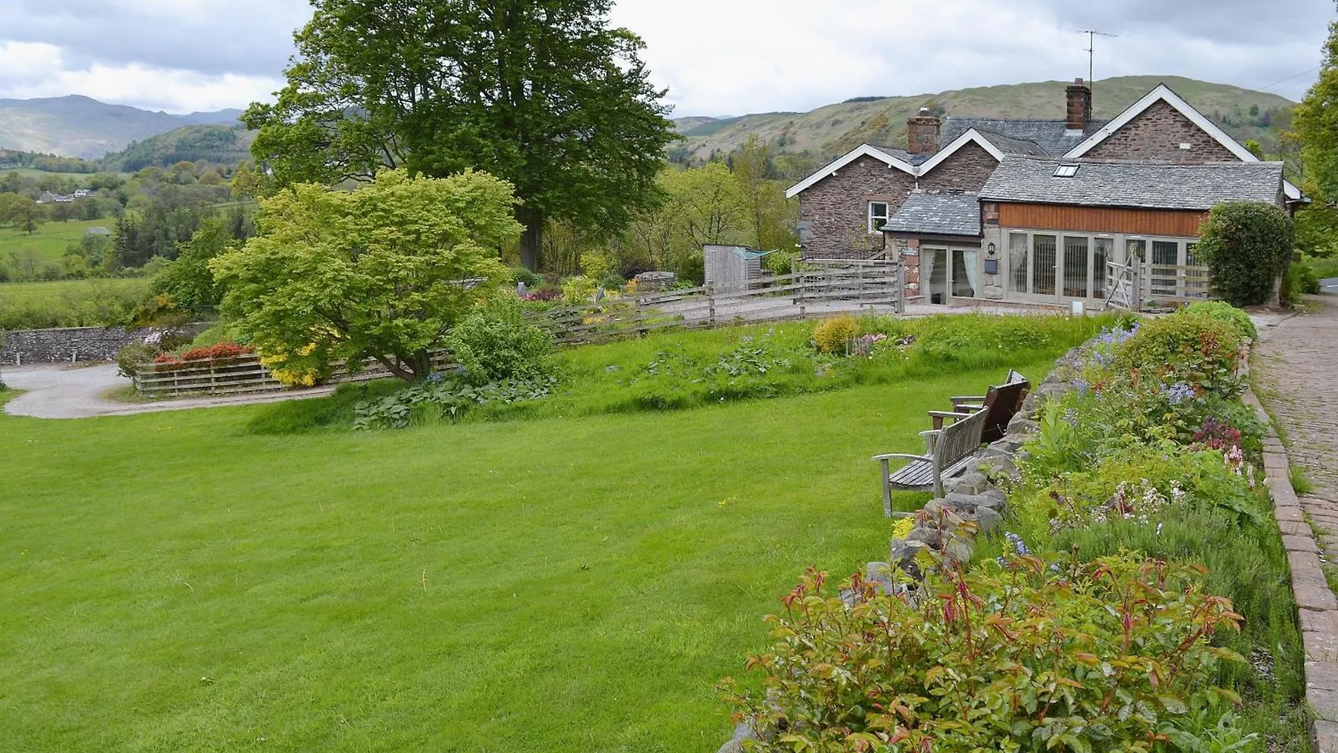 The Carriage House *