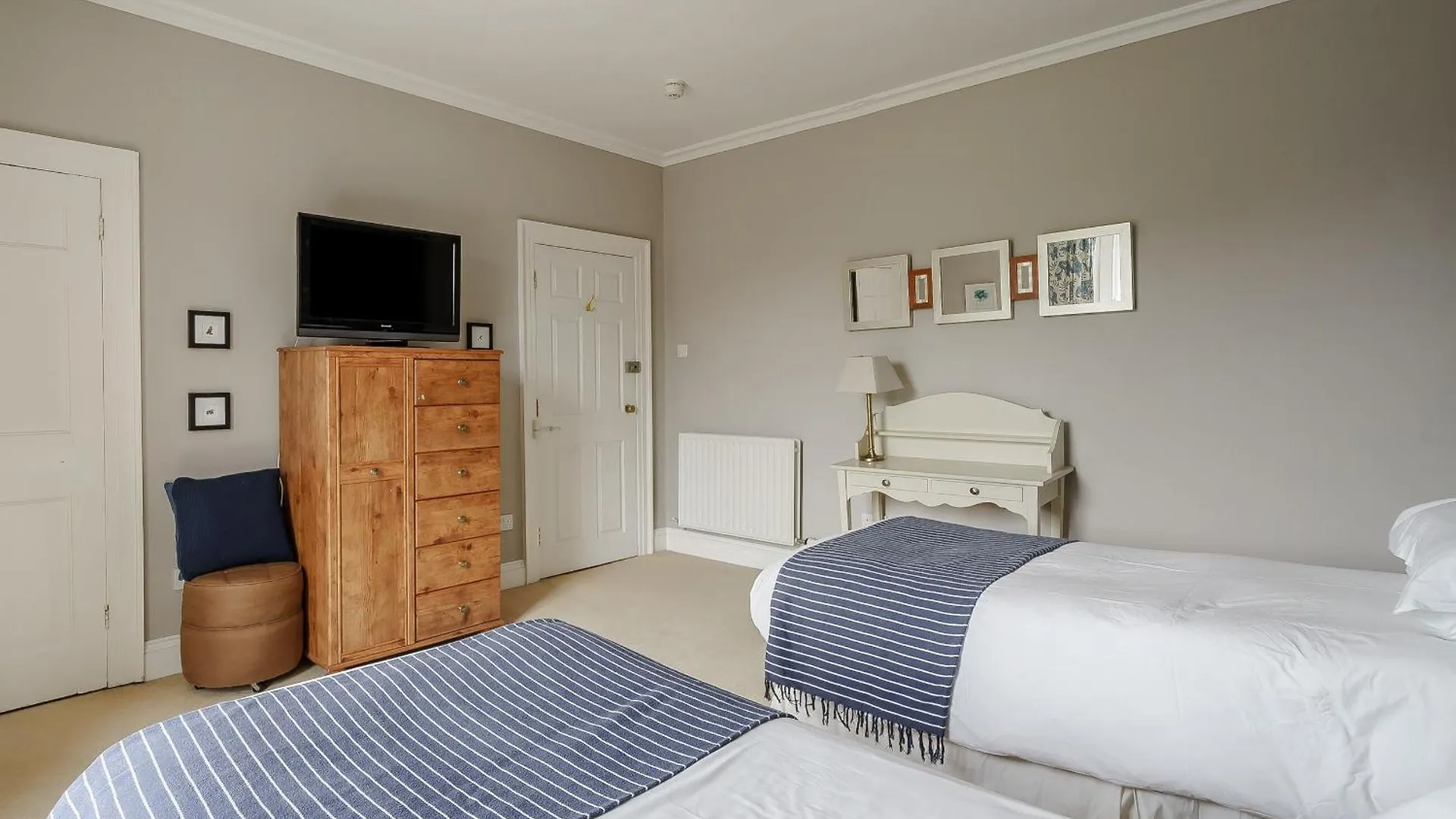 Holly House * Pooley Bridge