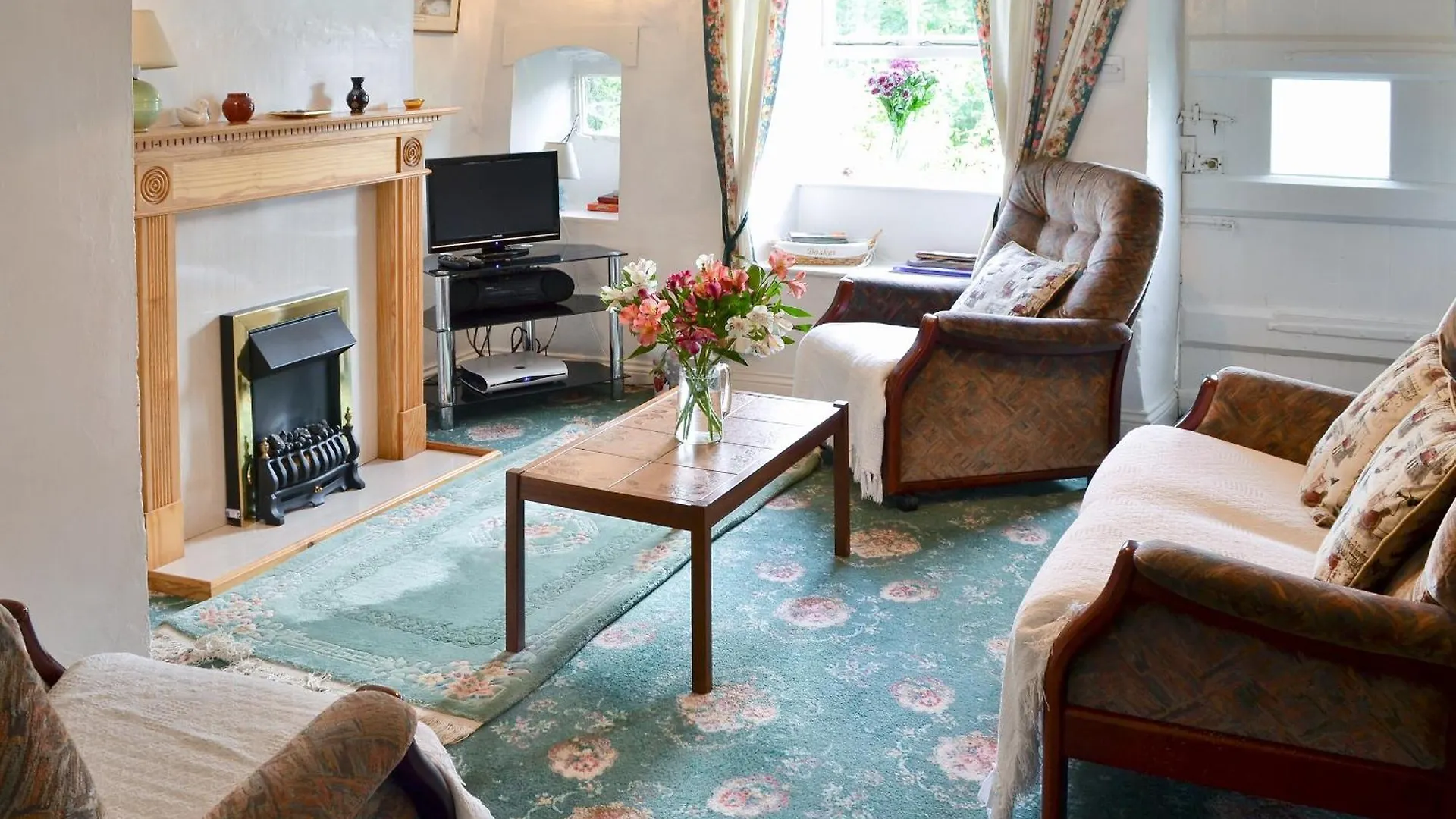 Ingle Neuk Holiday home *
