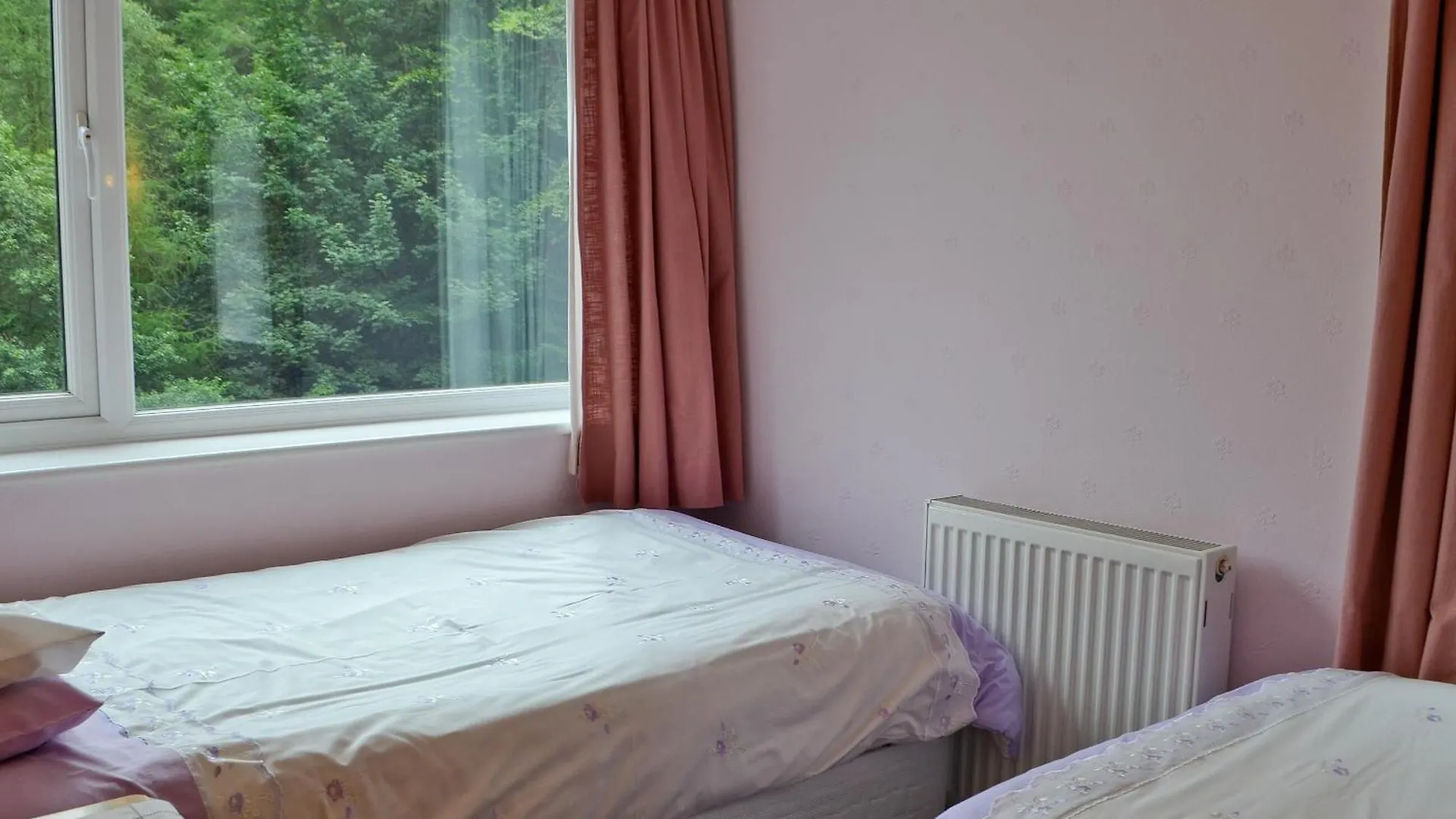 Oak Lea Holiday home *