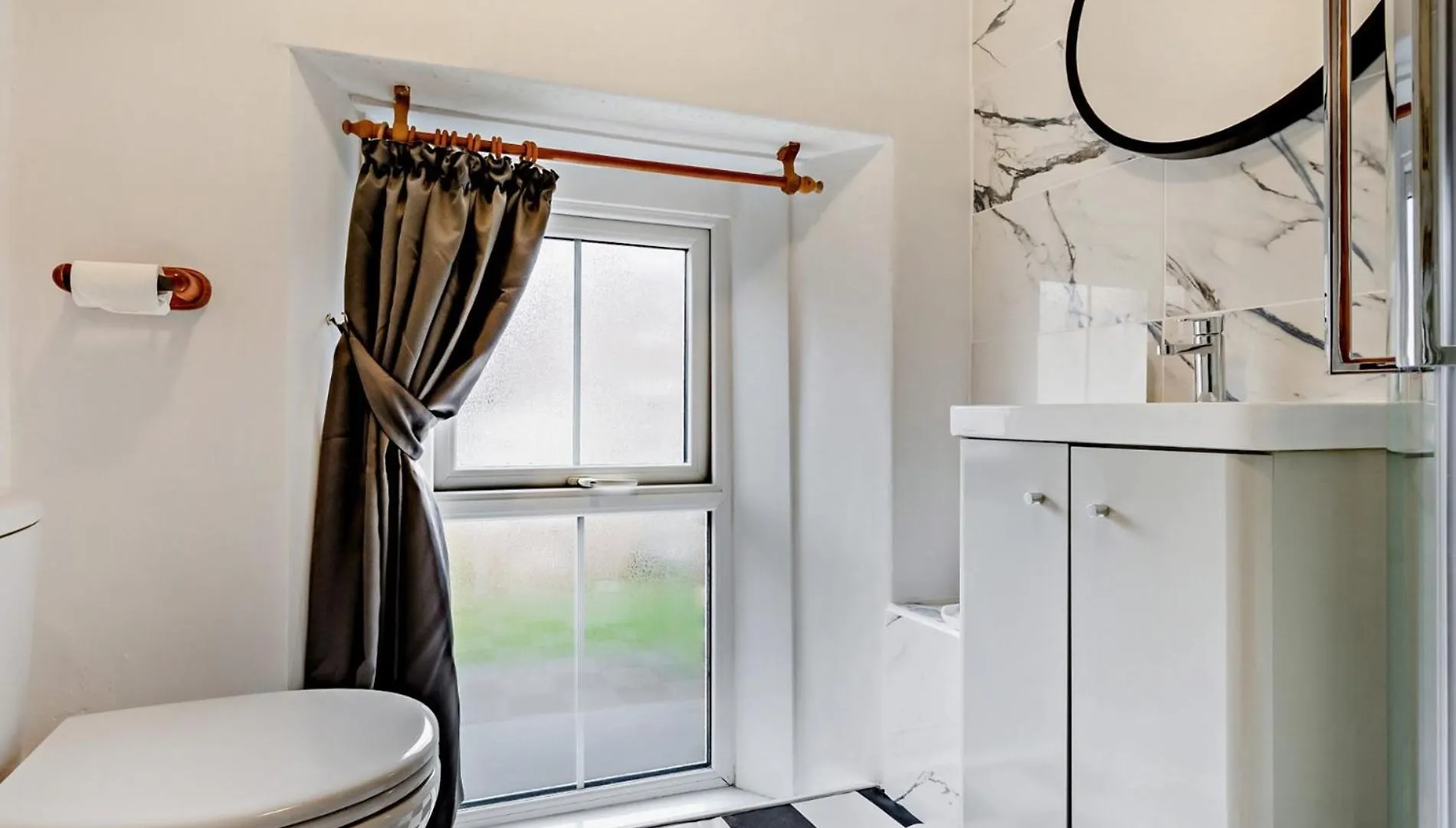 2 Bed In Keswick Sz417 *