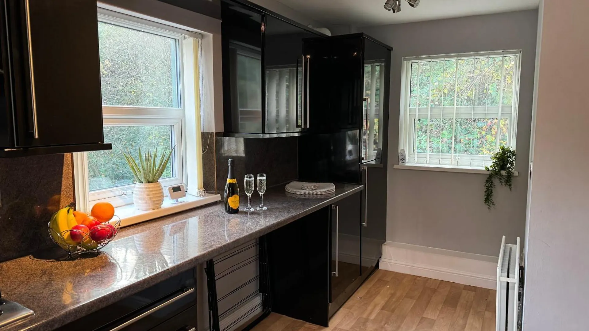 Lejlighed New Road - 2 Bedroom *