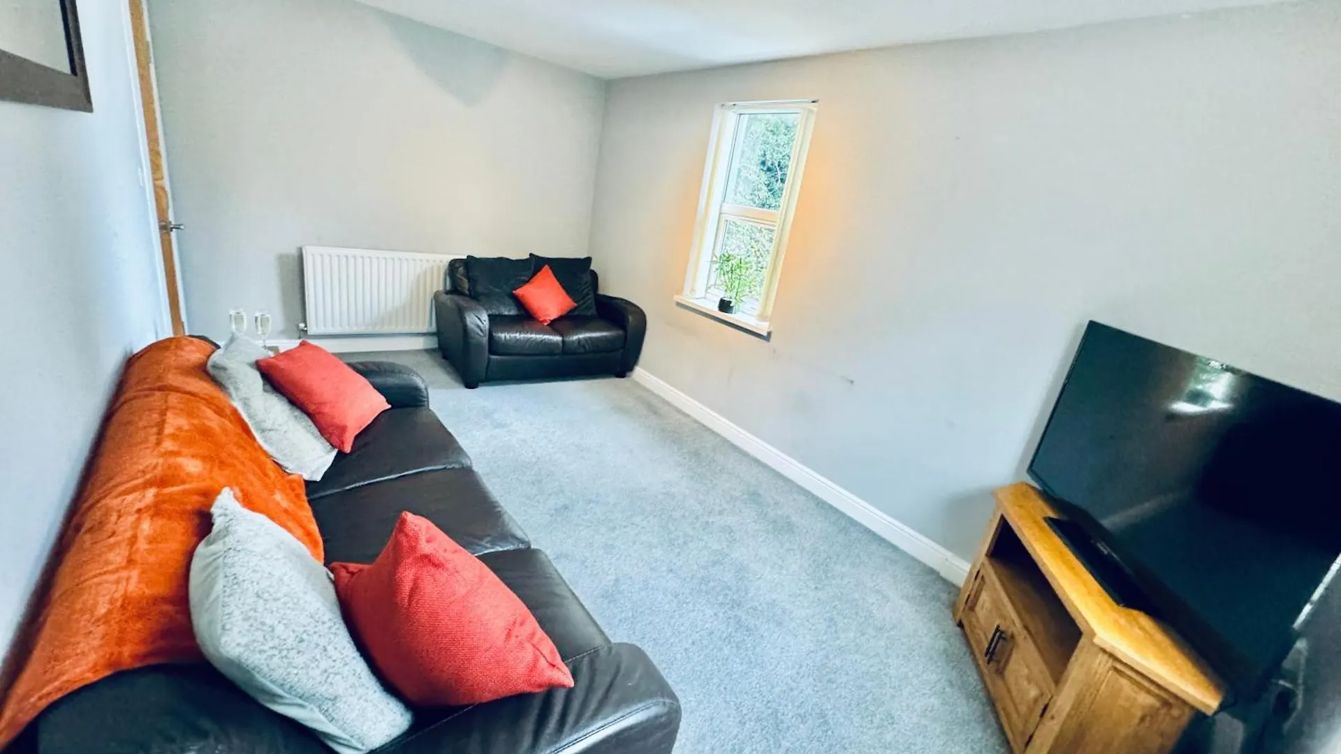 New Road - 2 Bedroom