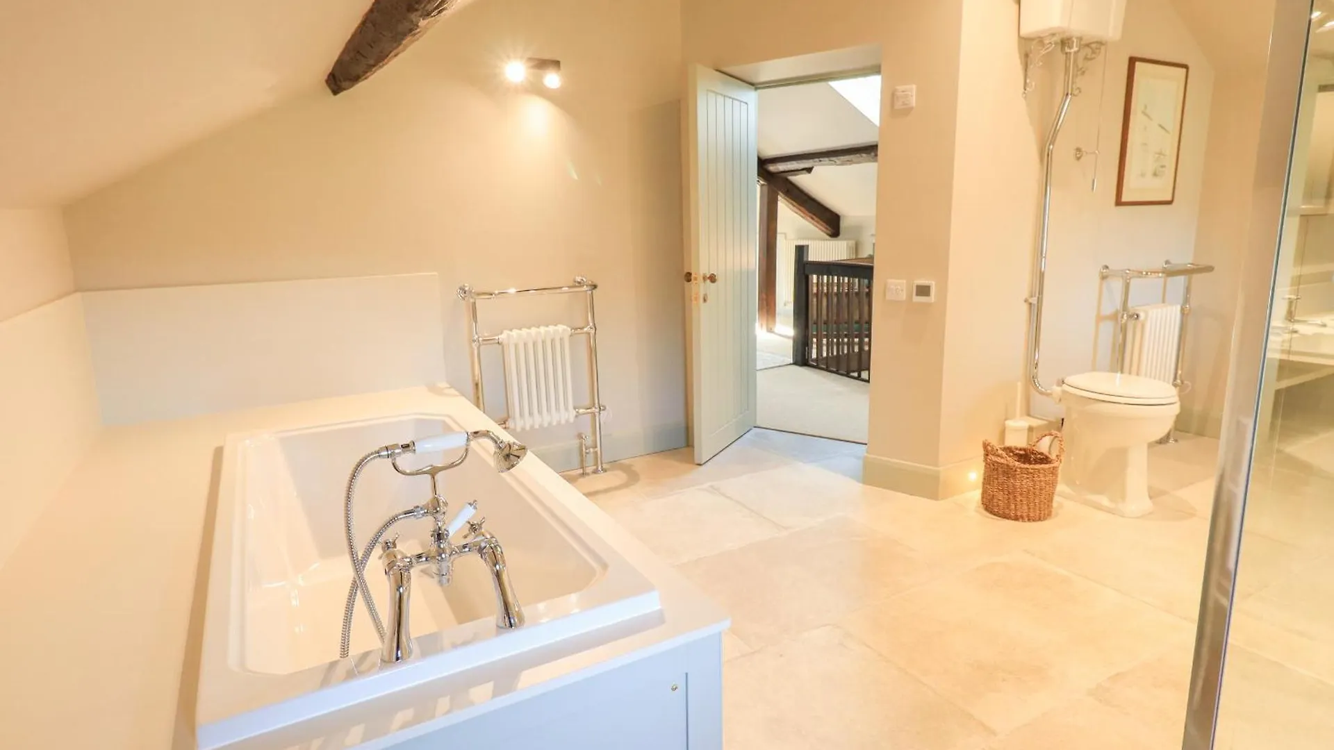 Yew Holiday home