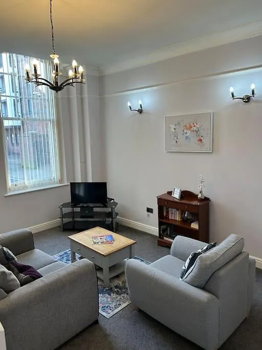 10 Thurnams House Apartament
