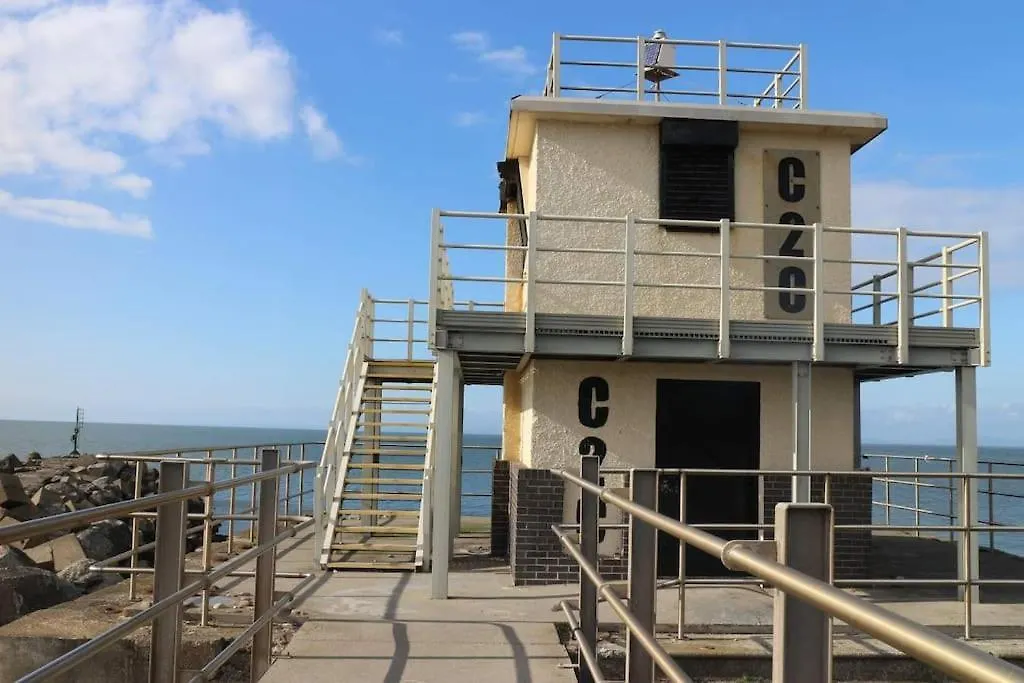 Winifred Terrace - 2 Bedrooms Apartment Workington