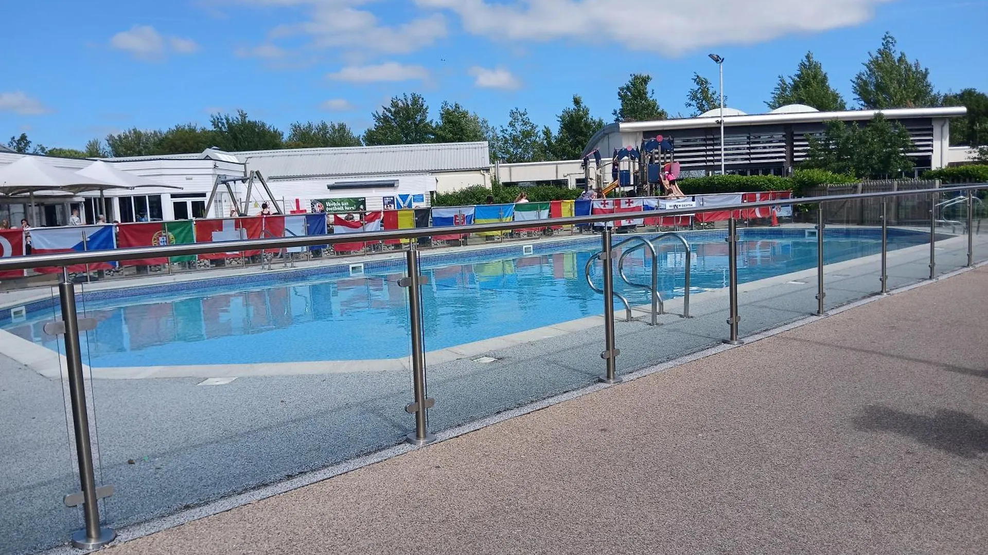 3-bed Caravan - Haven Lakeland Leisure Park Chalet