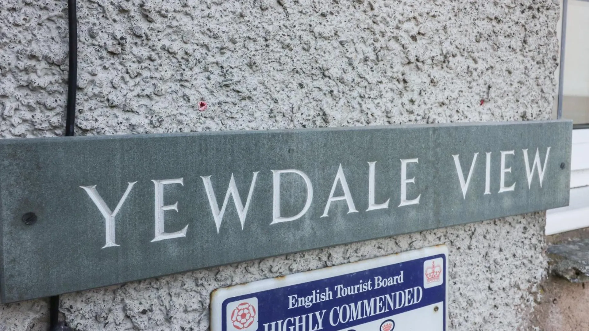 Yewdale View