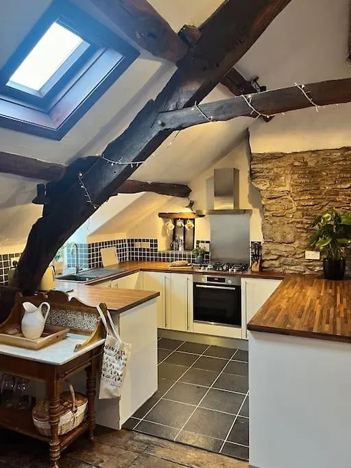 District Loft Apartment