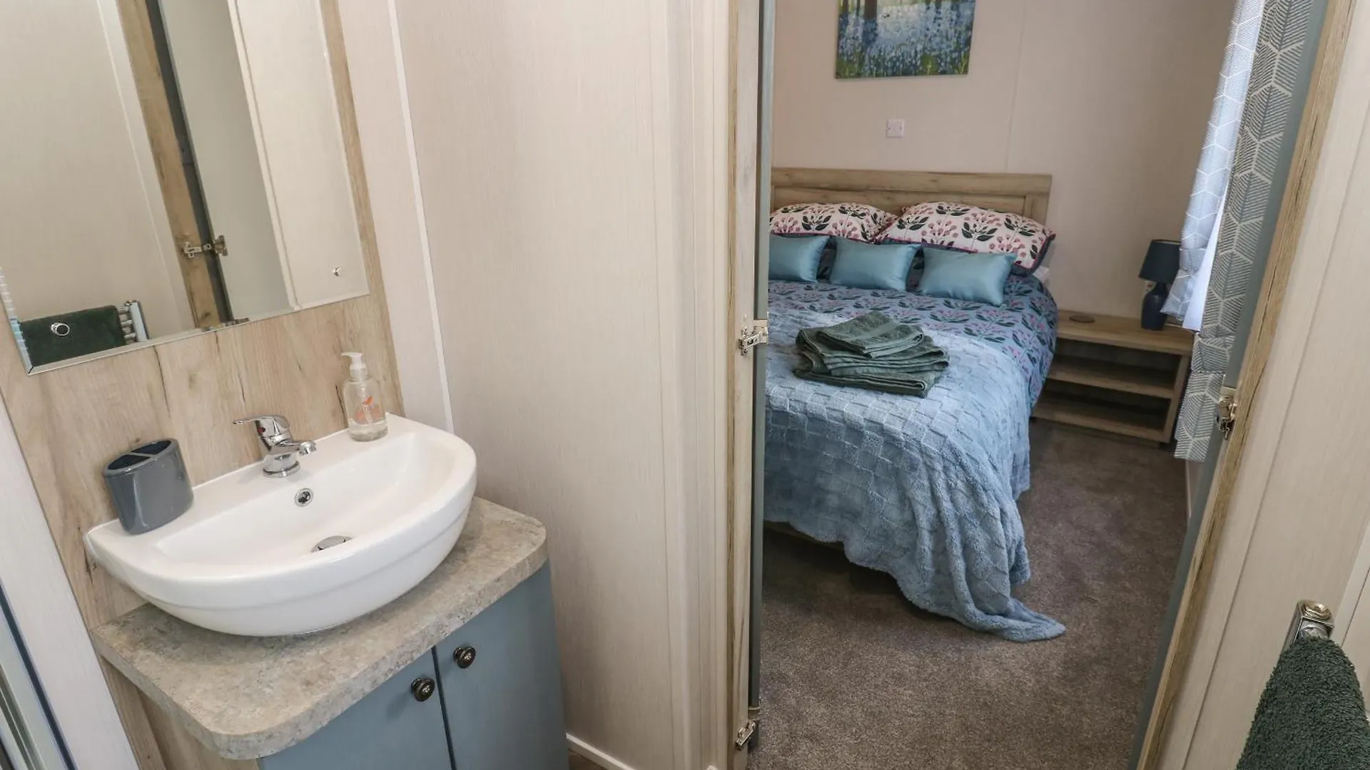 Brocklebank Lodge, 35 * Carlisle (Cumbria)