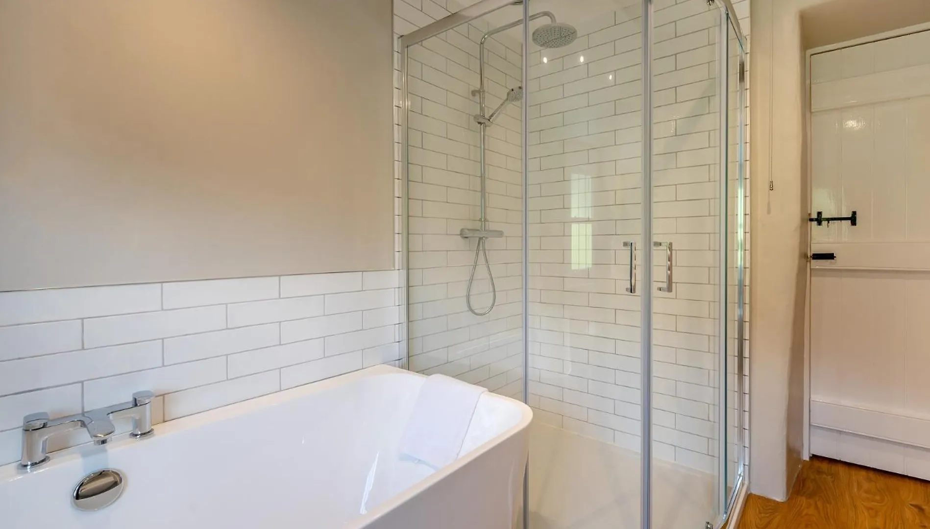 5 Bed In Sz270 Holiday home *