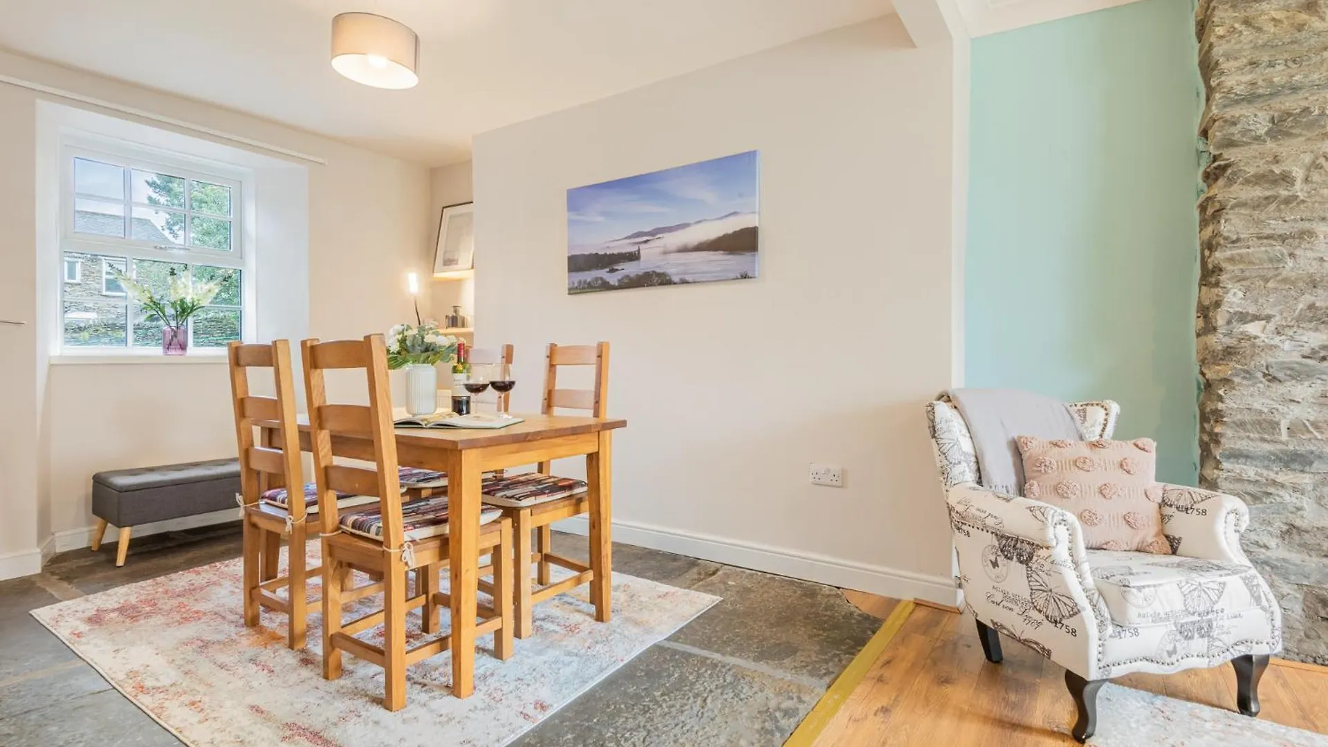 Lakeland - Sleeps 6 * Bowness-on-Windermere