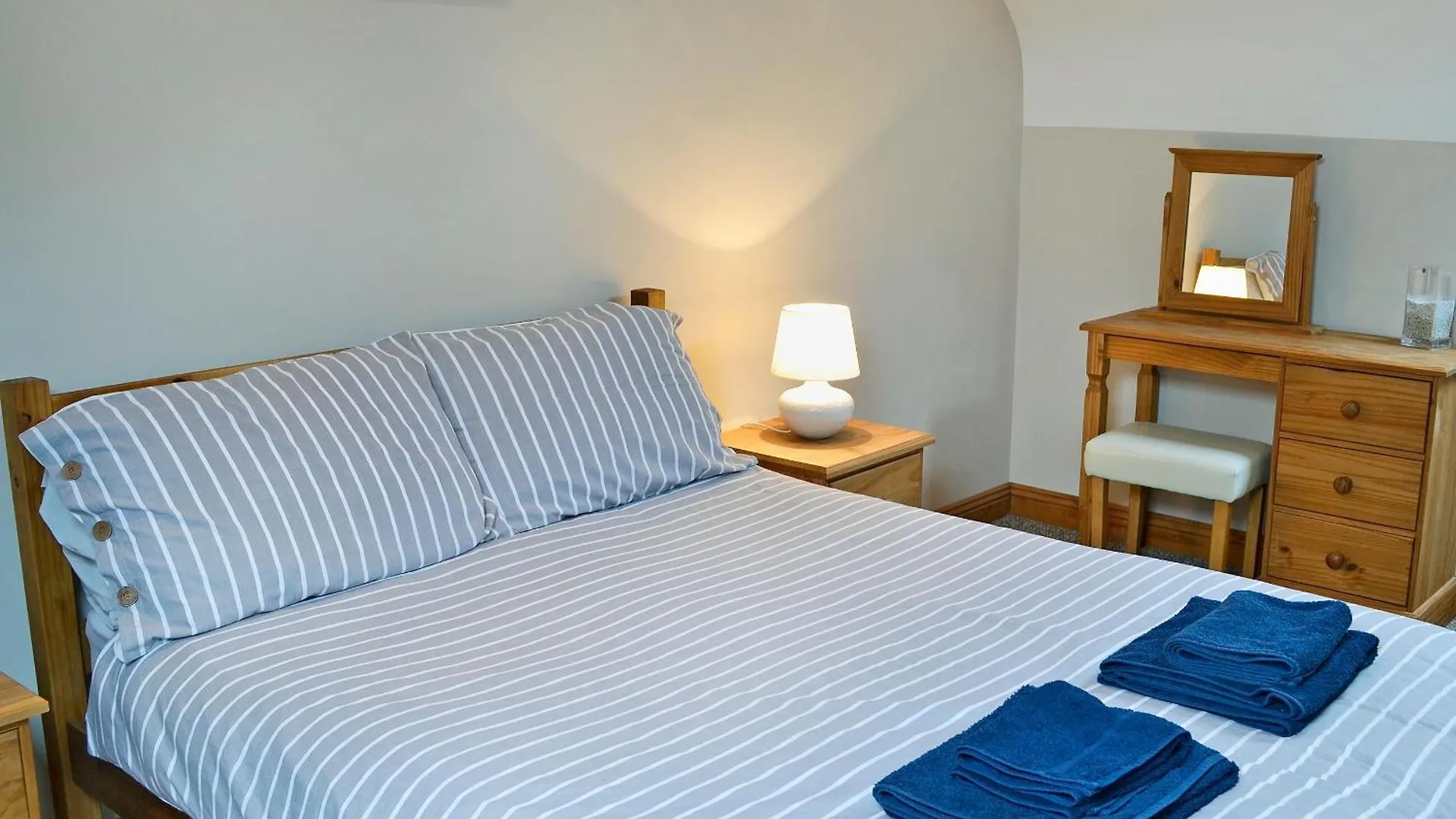 Holiday home Aden Barn