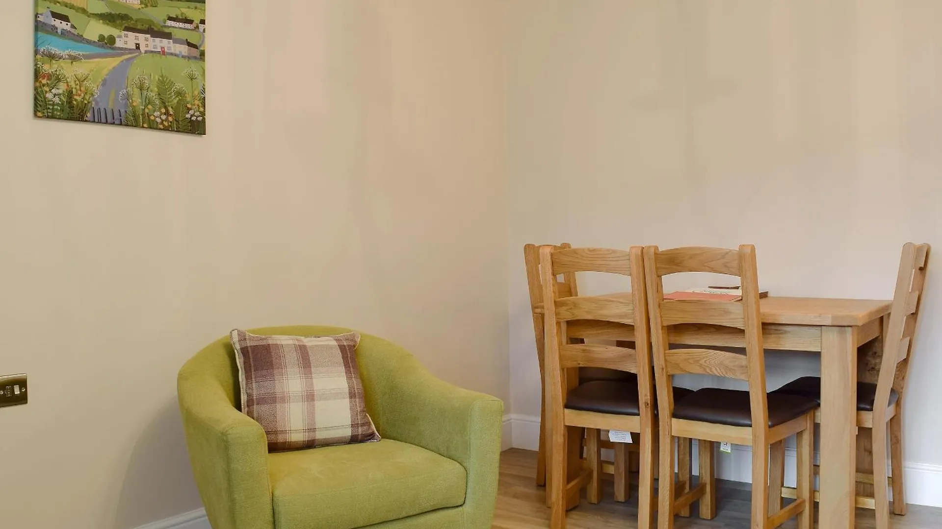 Retreat Was12 Elm Court Holiday home