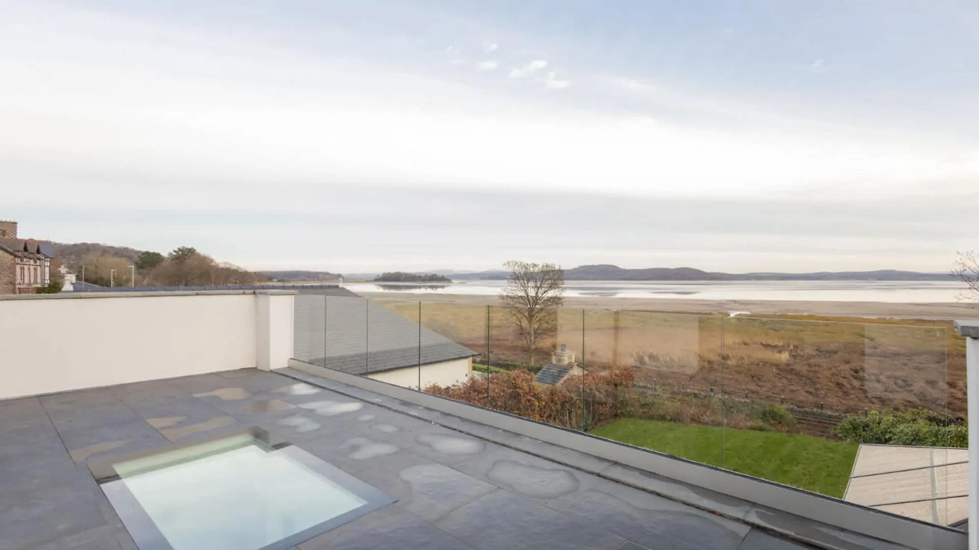 Host & - Bay View House