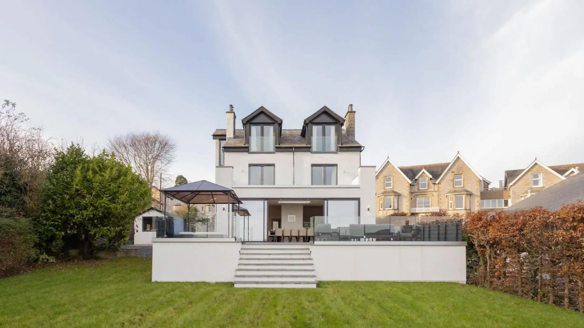 Сasa de vacaciones Host & - Bay View House Grange-over-Sands