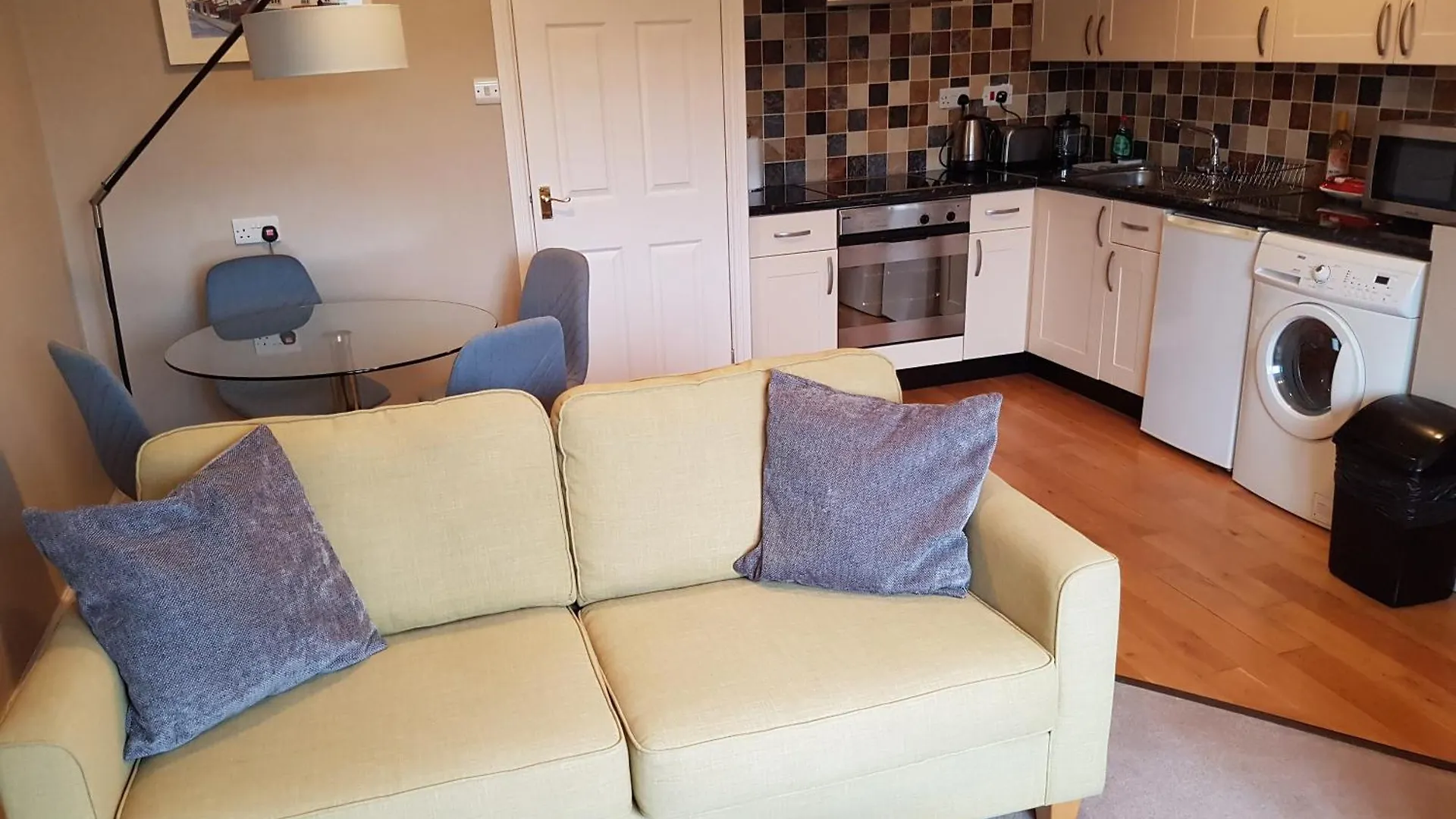 On Windermere, Excellent For 4 With Parking Appartamento Bowness-on-Windermere