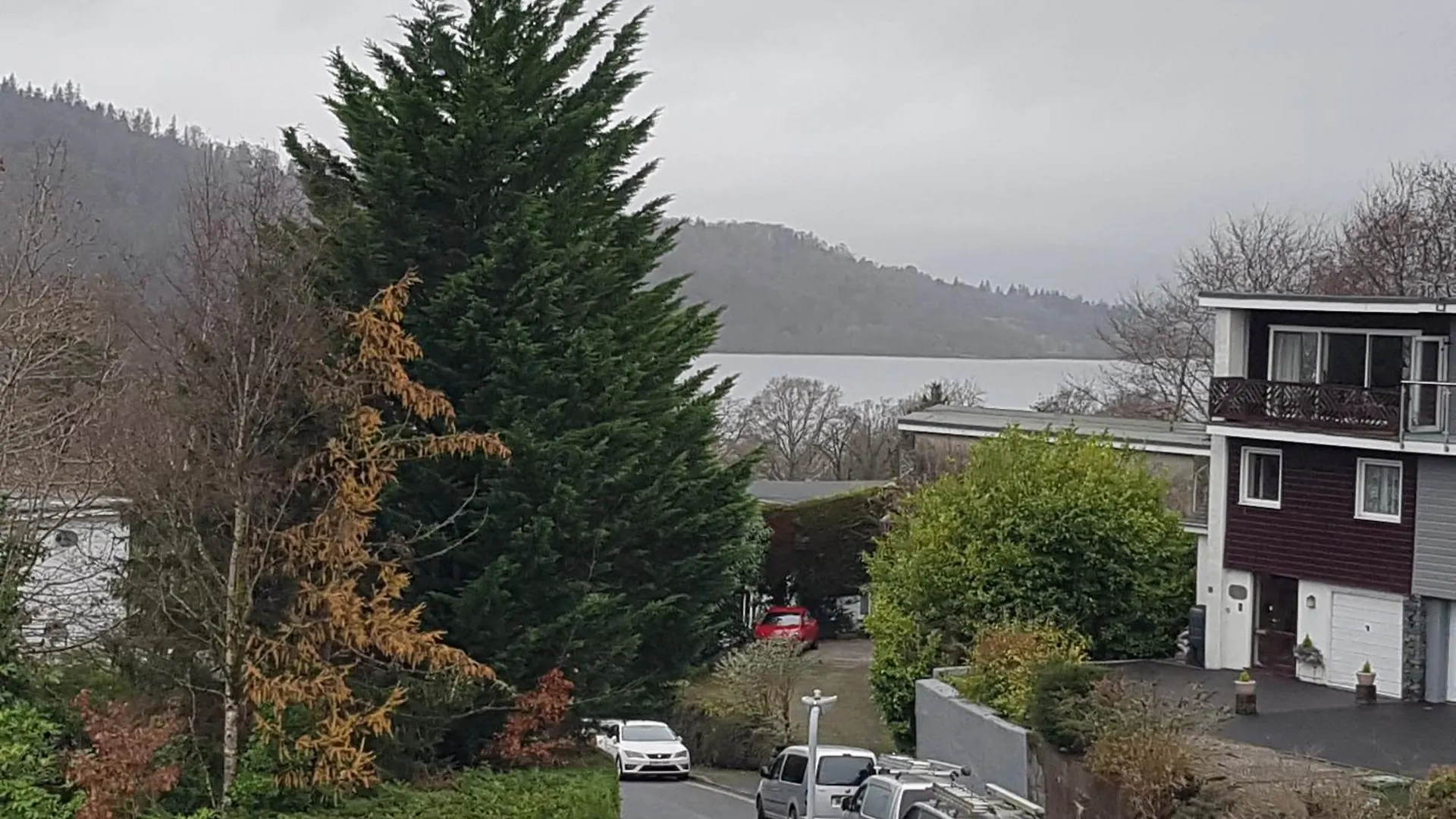 Apartment On Windermere, Excellent For 4 With Parking Bowness-on-Windermere