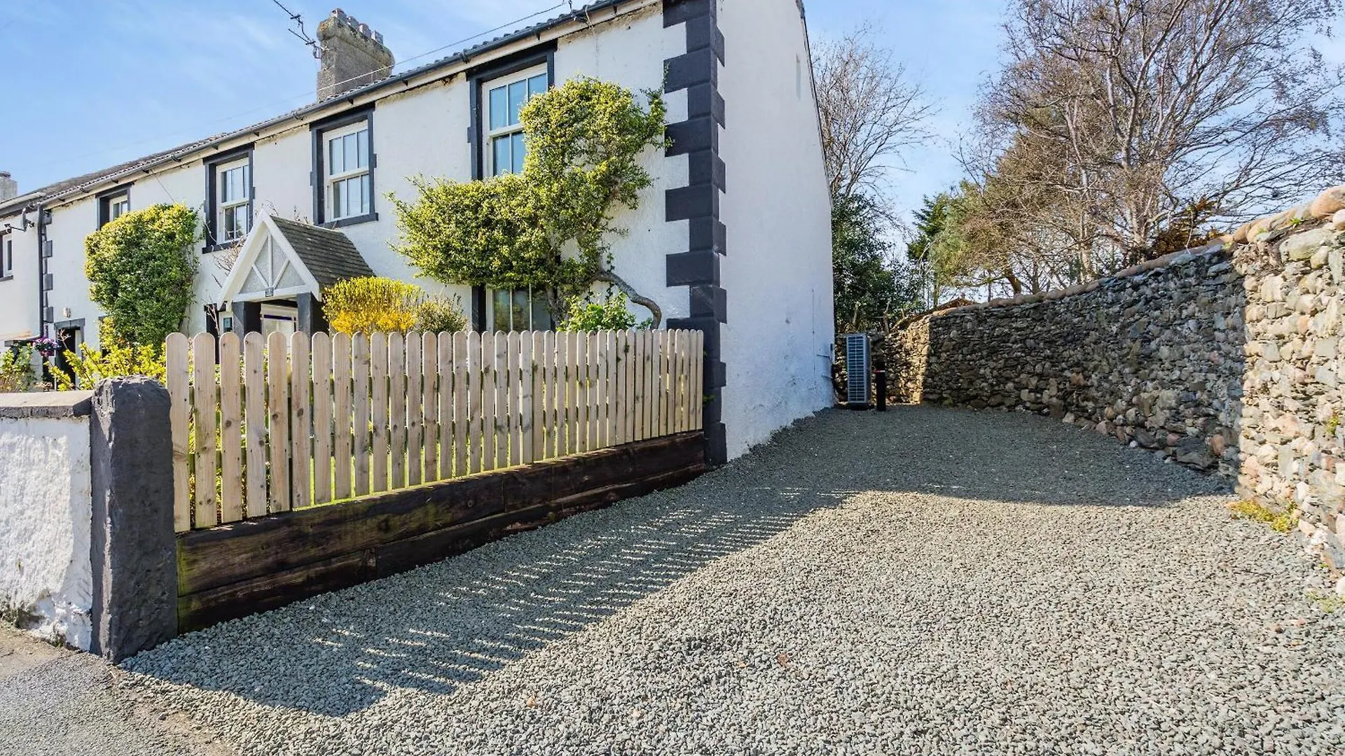 Holiday home Court End