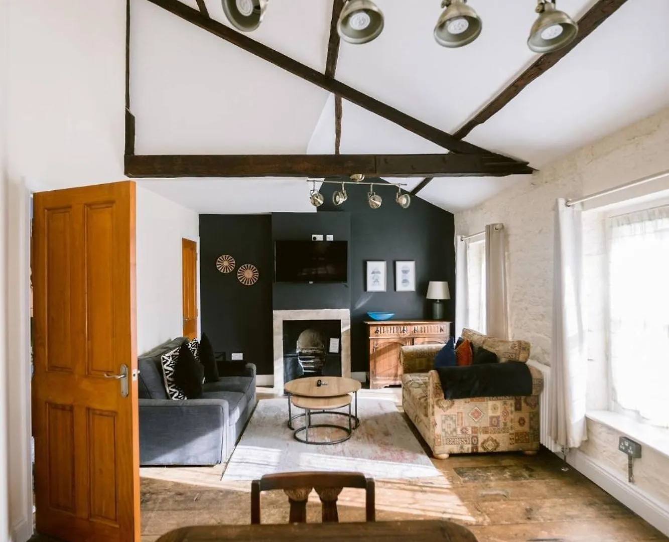 The Penthouse Apartment, Sleeps 4, Town Centre * Brampton (Cumbria)