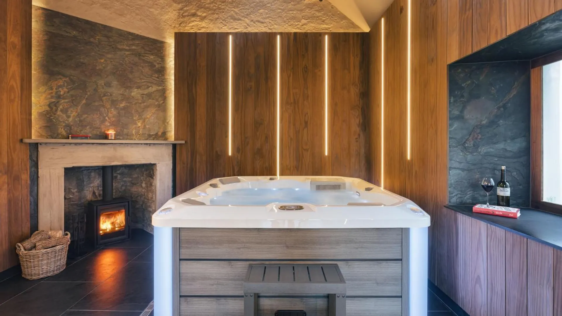 Richmond Place - In Private Mansion Apartment Kendal