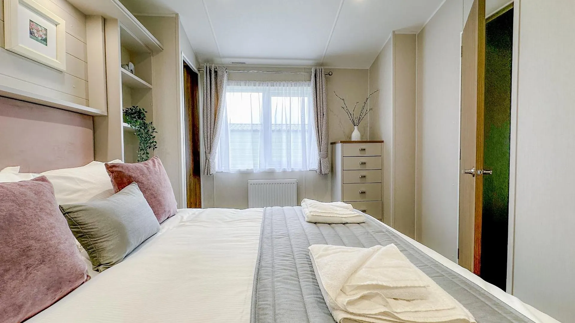 Sheraton Caravan