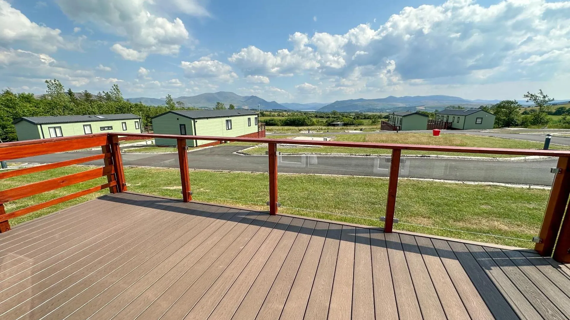 Sheraton Caravan