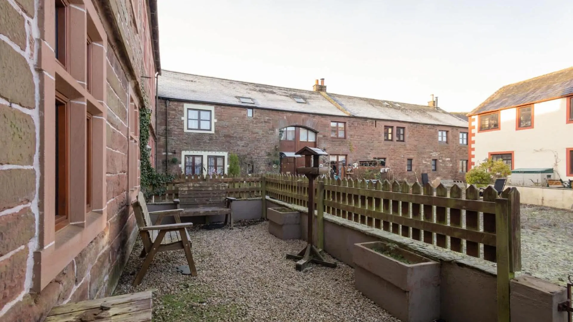 Host & - Spittal Farm Wigton