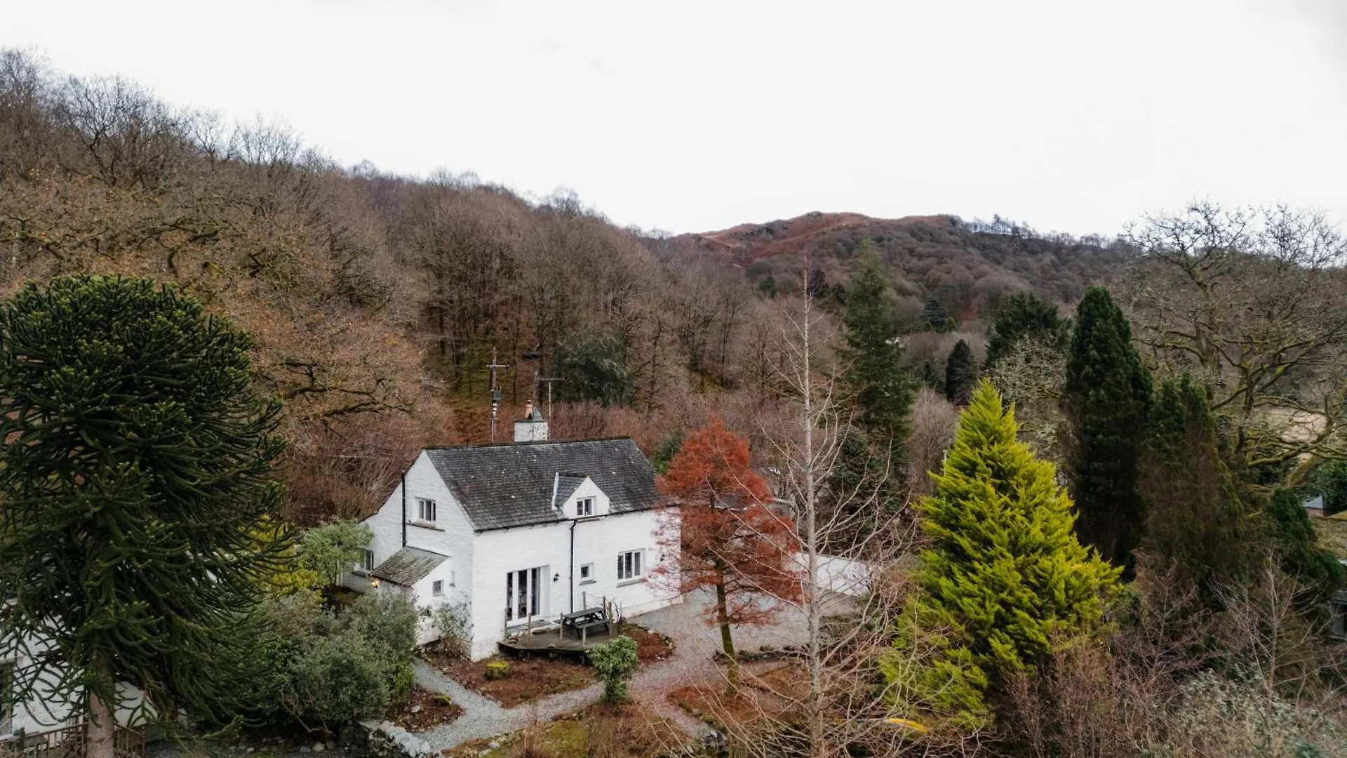 Holiday home Half Way House, Clappersgate, Sleeps 8