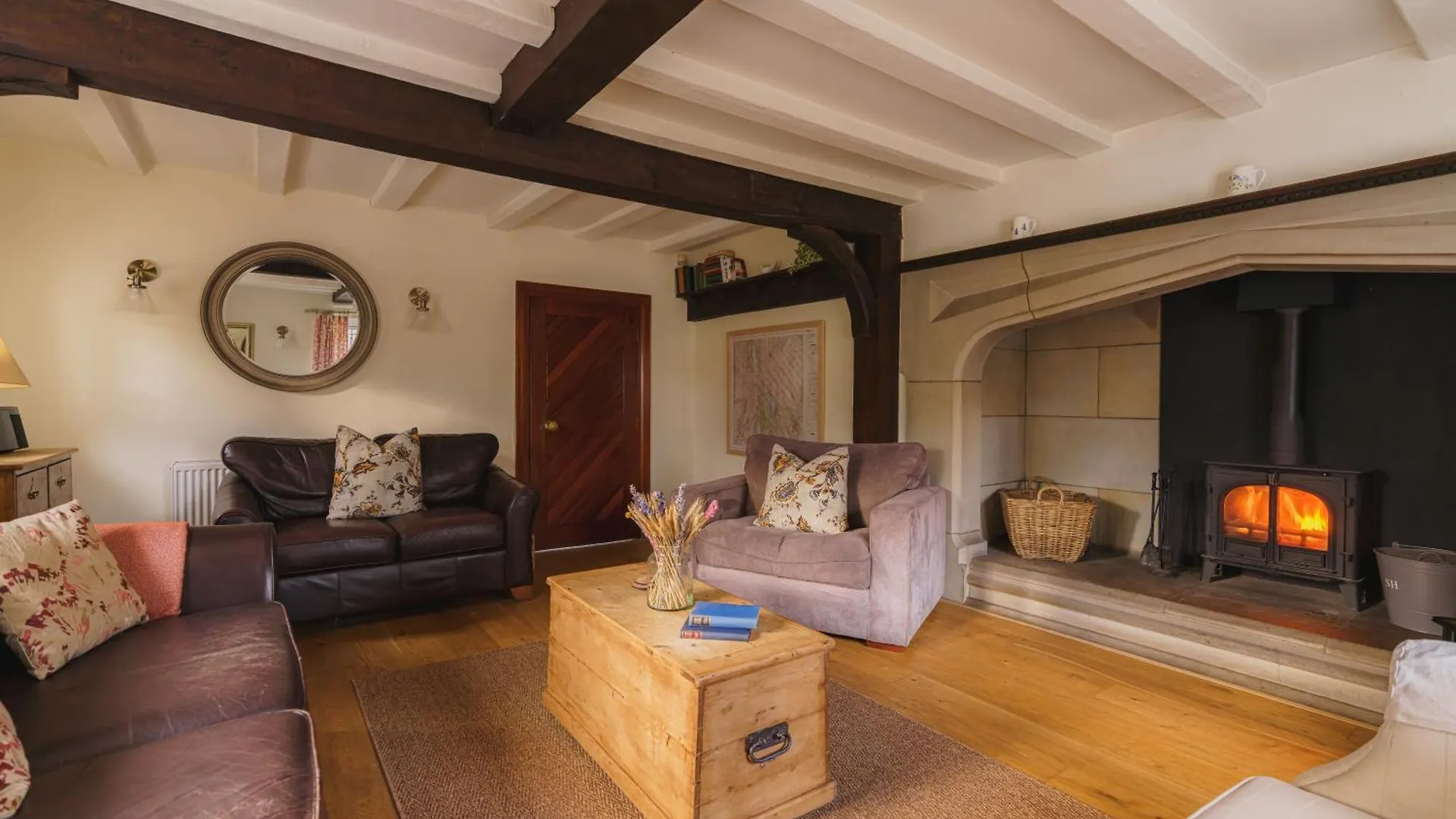 Half Way House, Clappersgate, Sleeps 8 Feriehus *