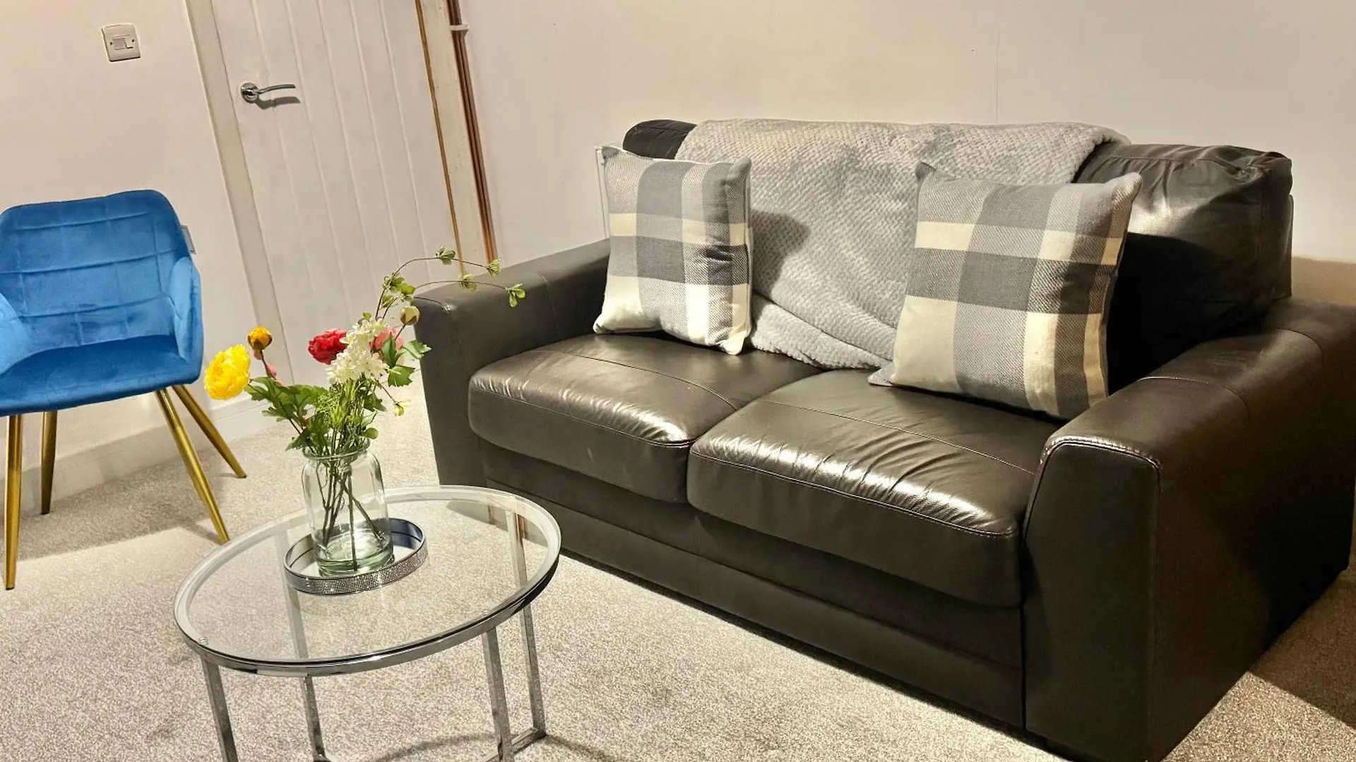 Blackburn Terrace - 2 Bedroom * Workington
