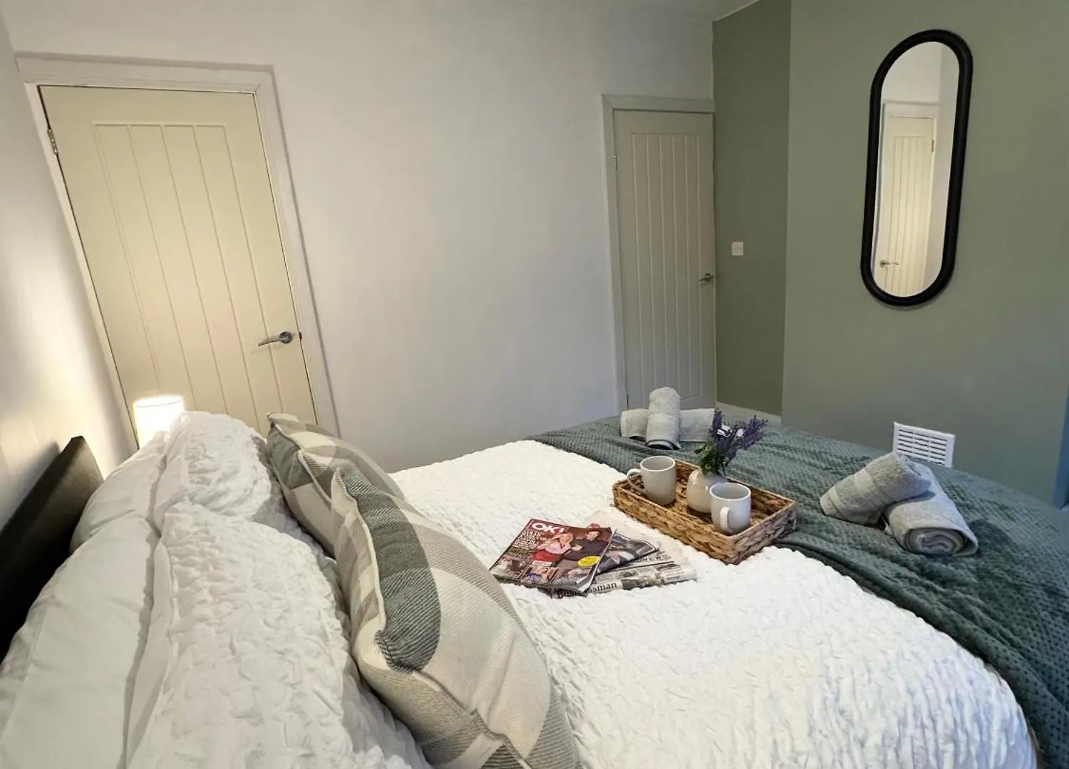 Blackburn Terrace - 2 Bedroom 펜션 *