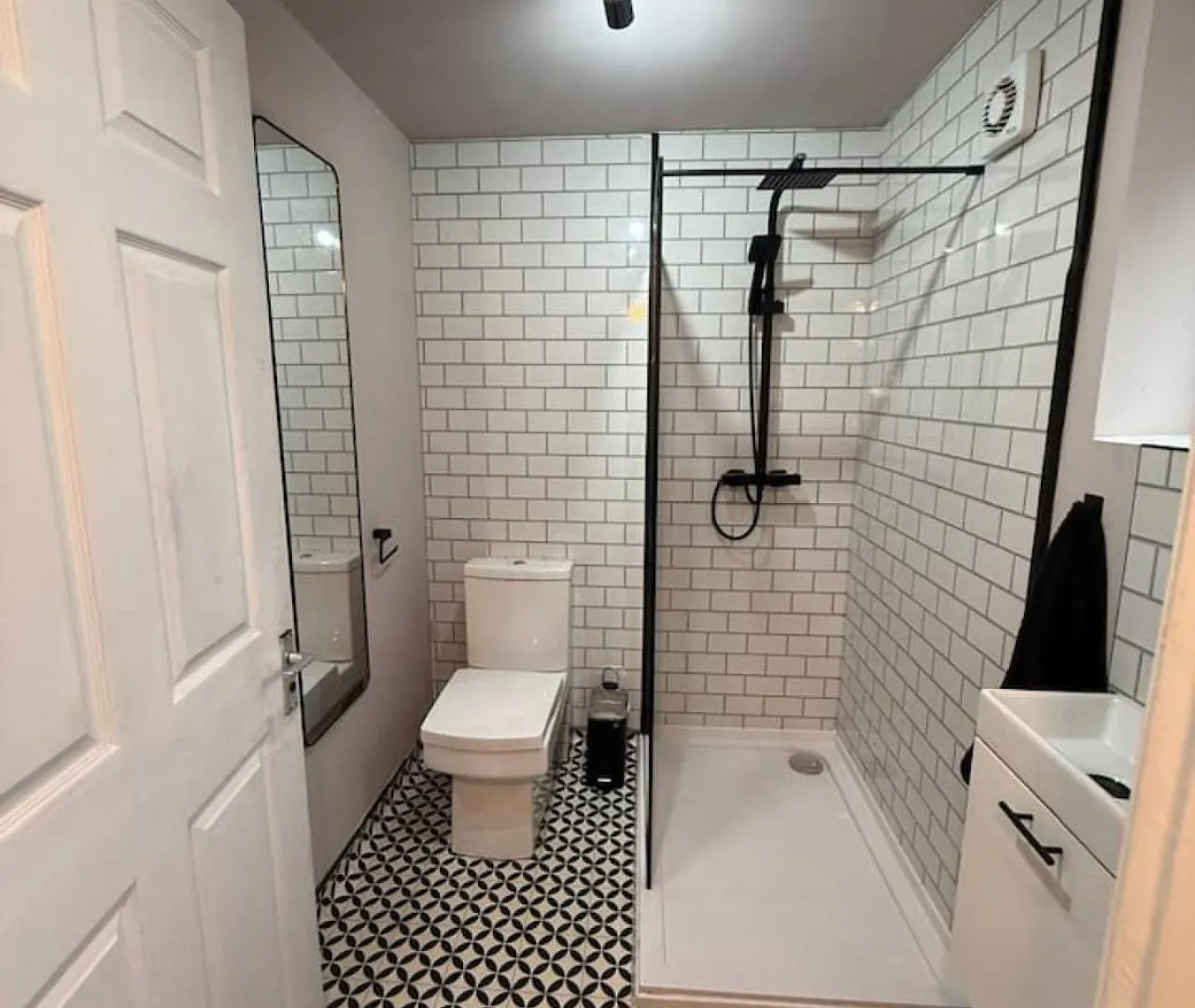 The Wordsworth - Stylish Abode Barrow-in-Furness