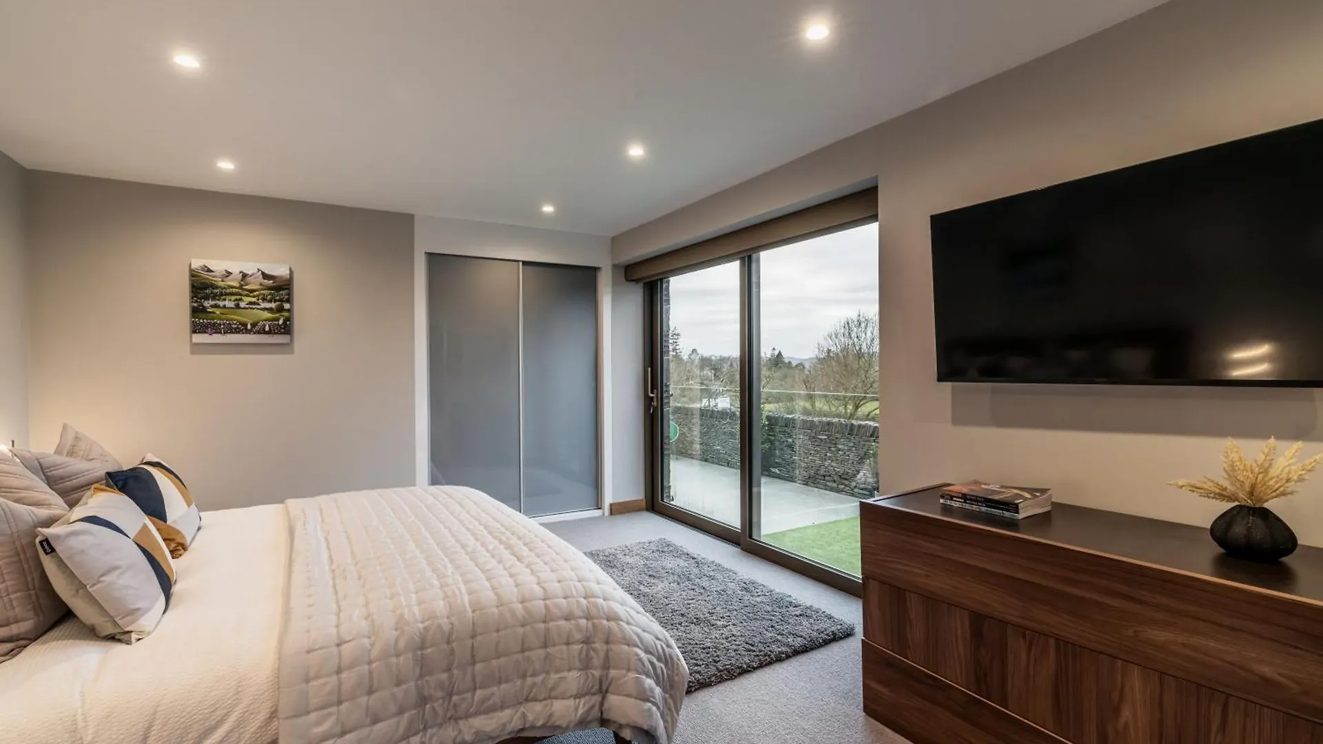 Midways, Stunning Retreat In The Heart Of 度假居
