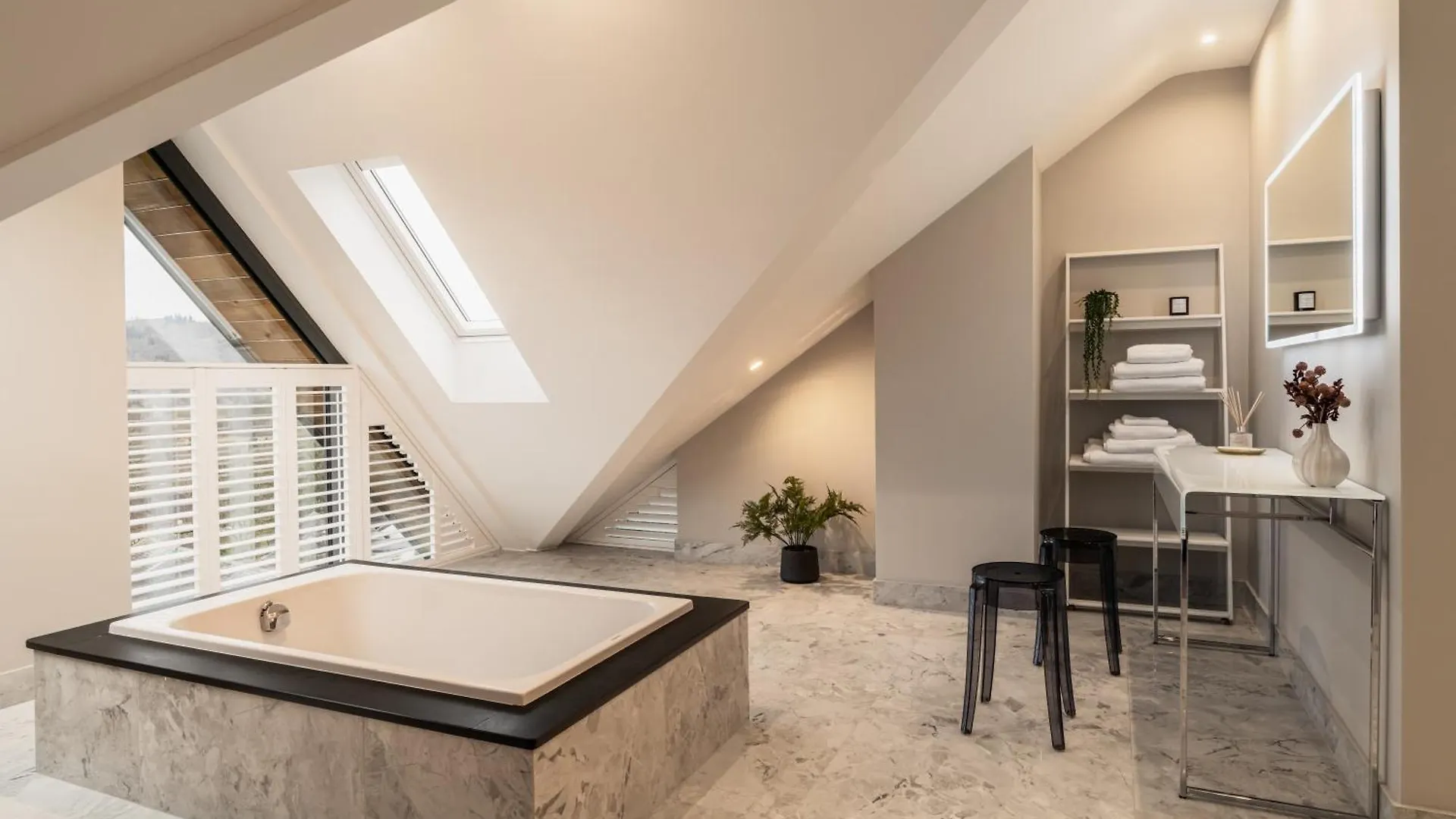בית נופש Midways, Stunning Retreat In The Heart Of באונס-און-ווינדרמיר