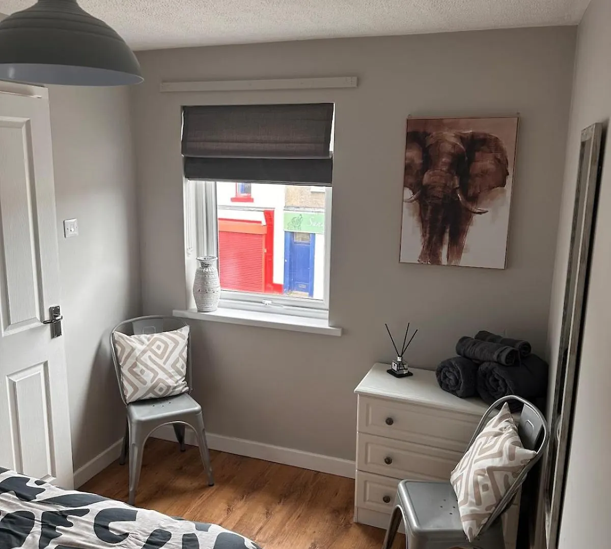 Apartment A Cozy One Bedroom Flat For Two Guests *