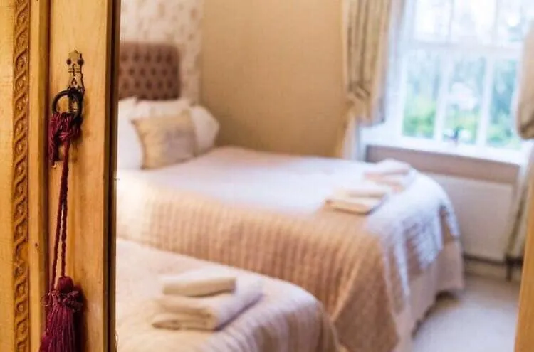 Stunning Character With Hot Tub & Sauna * Kendal